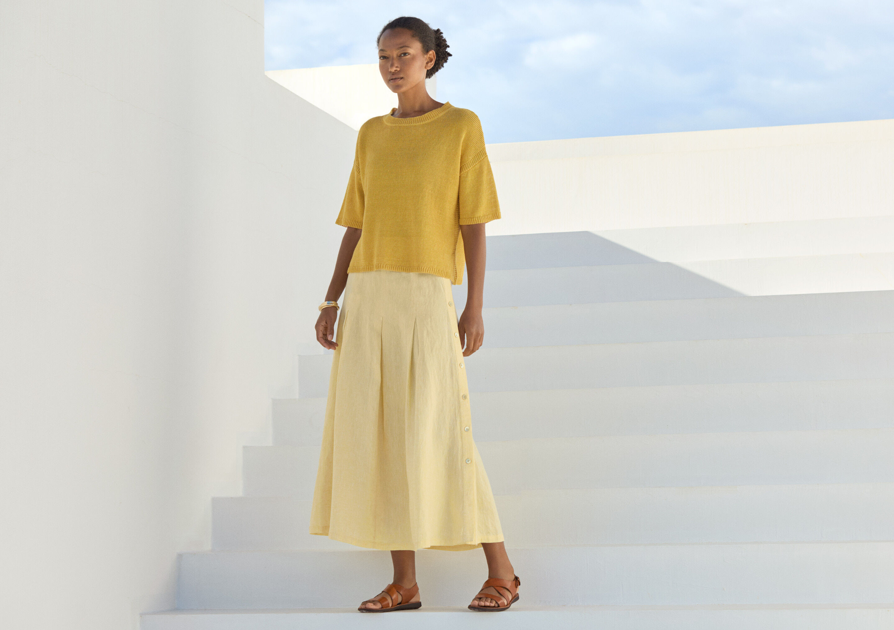 Long pleated skirt