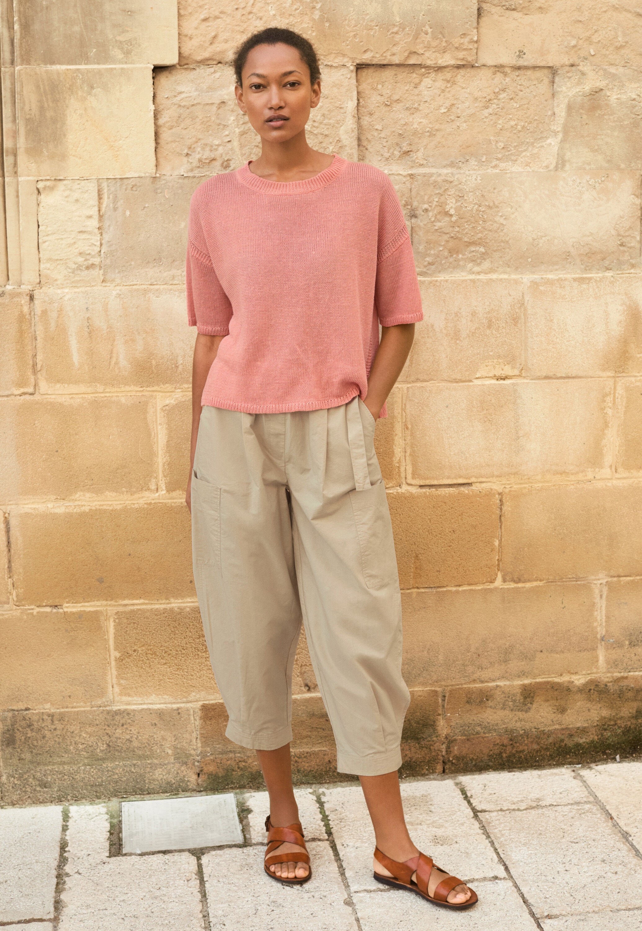Cropped pull-on trousers
