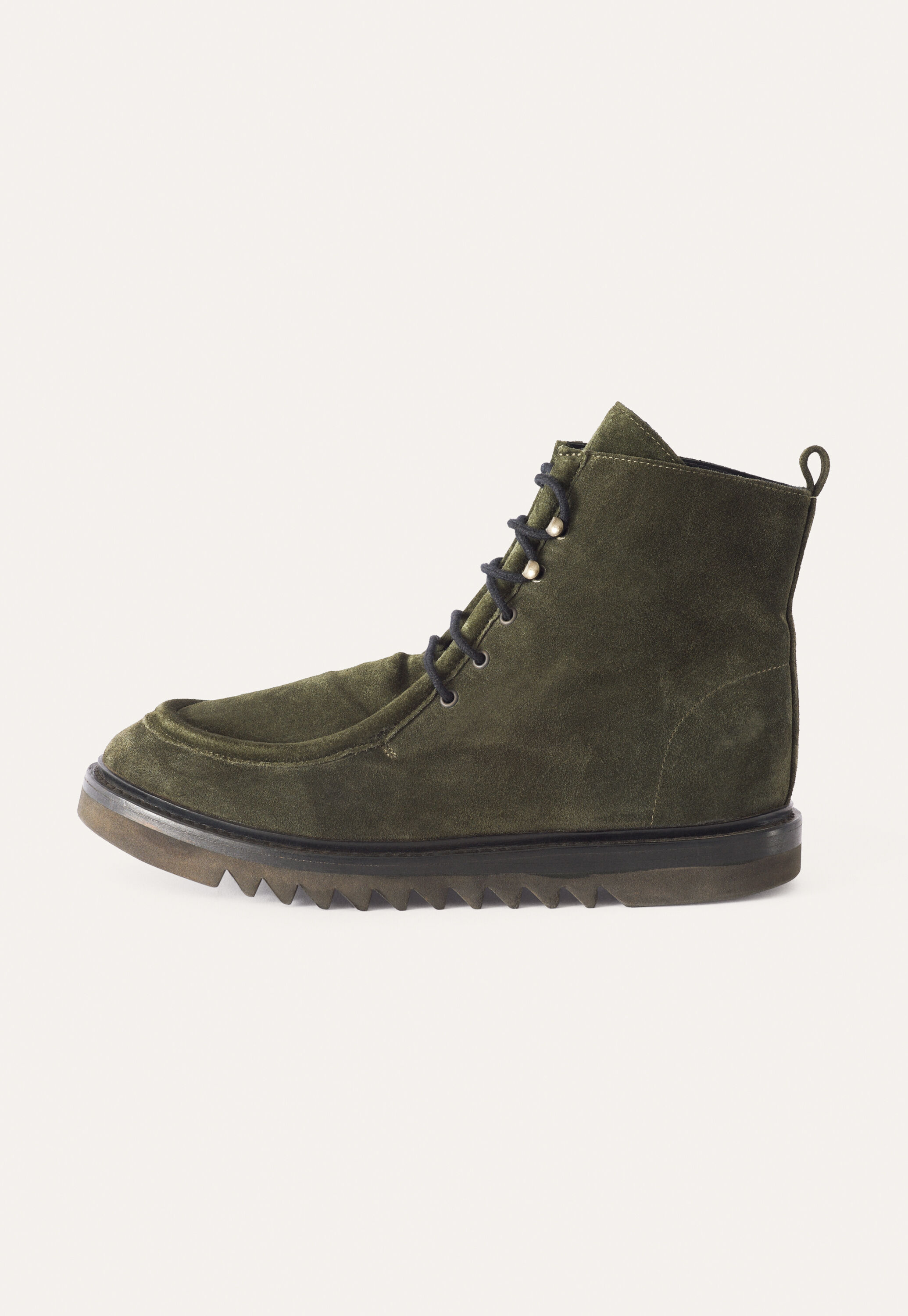Lace-up boots