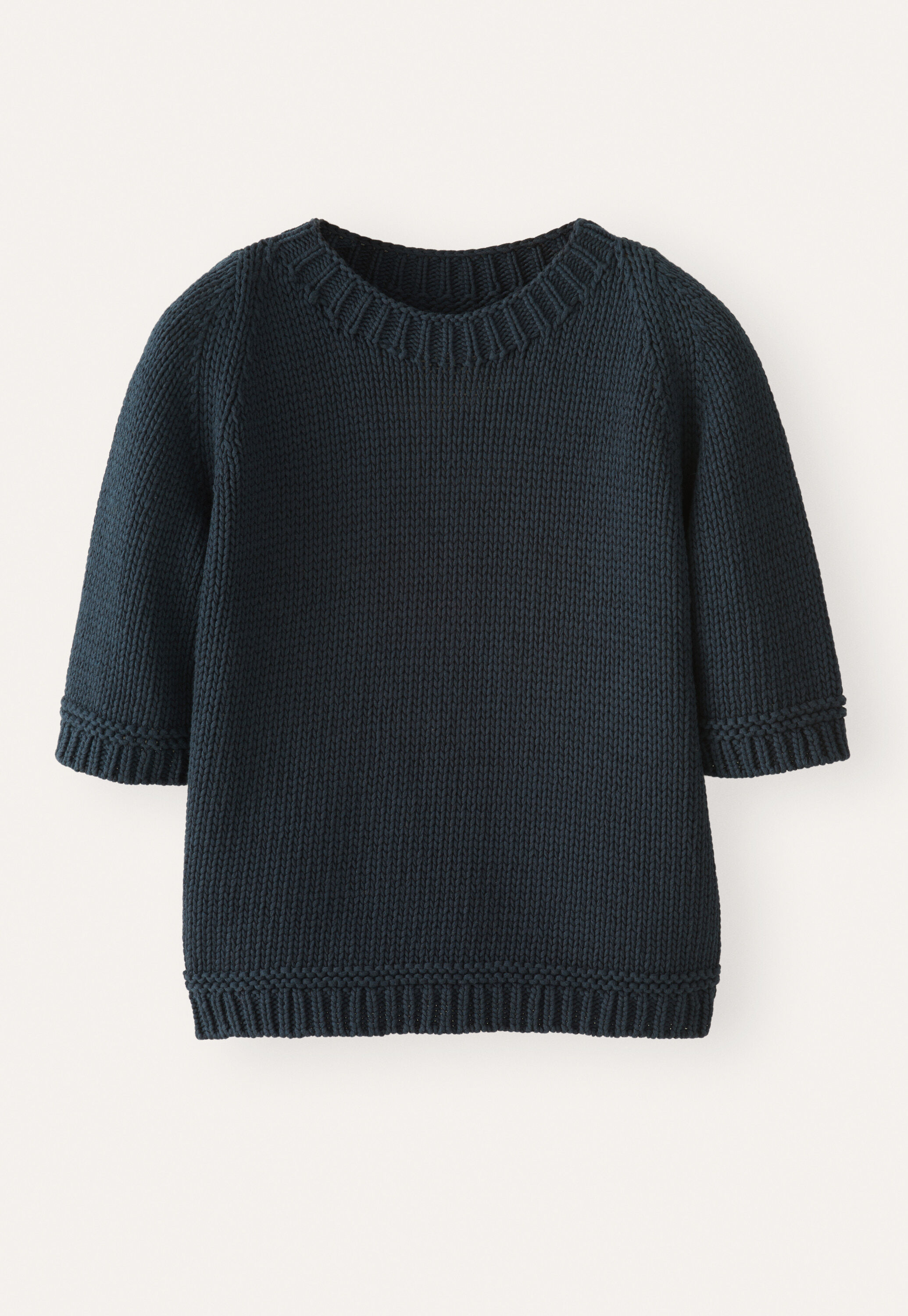 Short-sleeve sweater