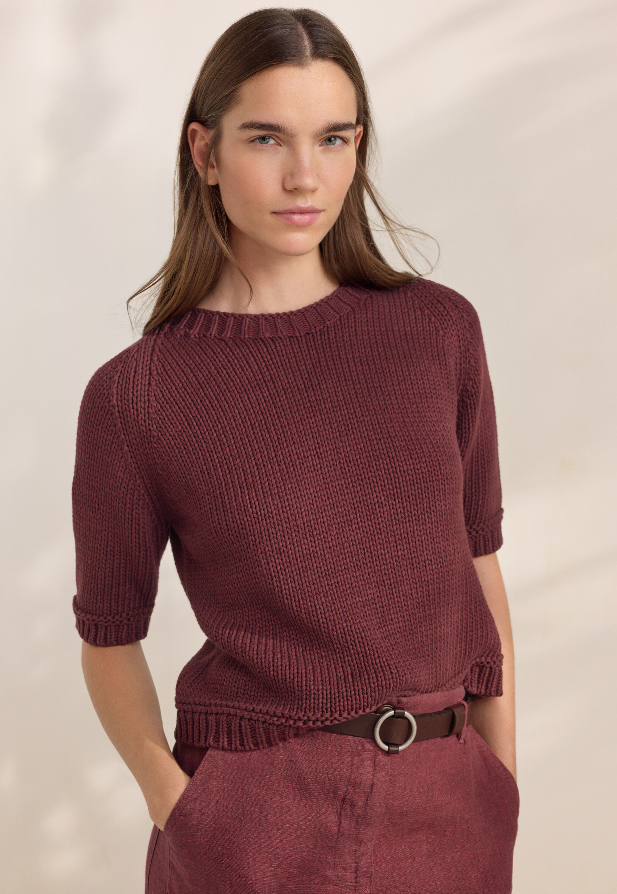 Short-sleeve sweater