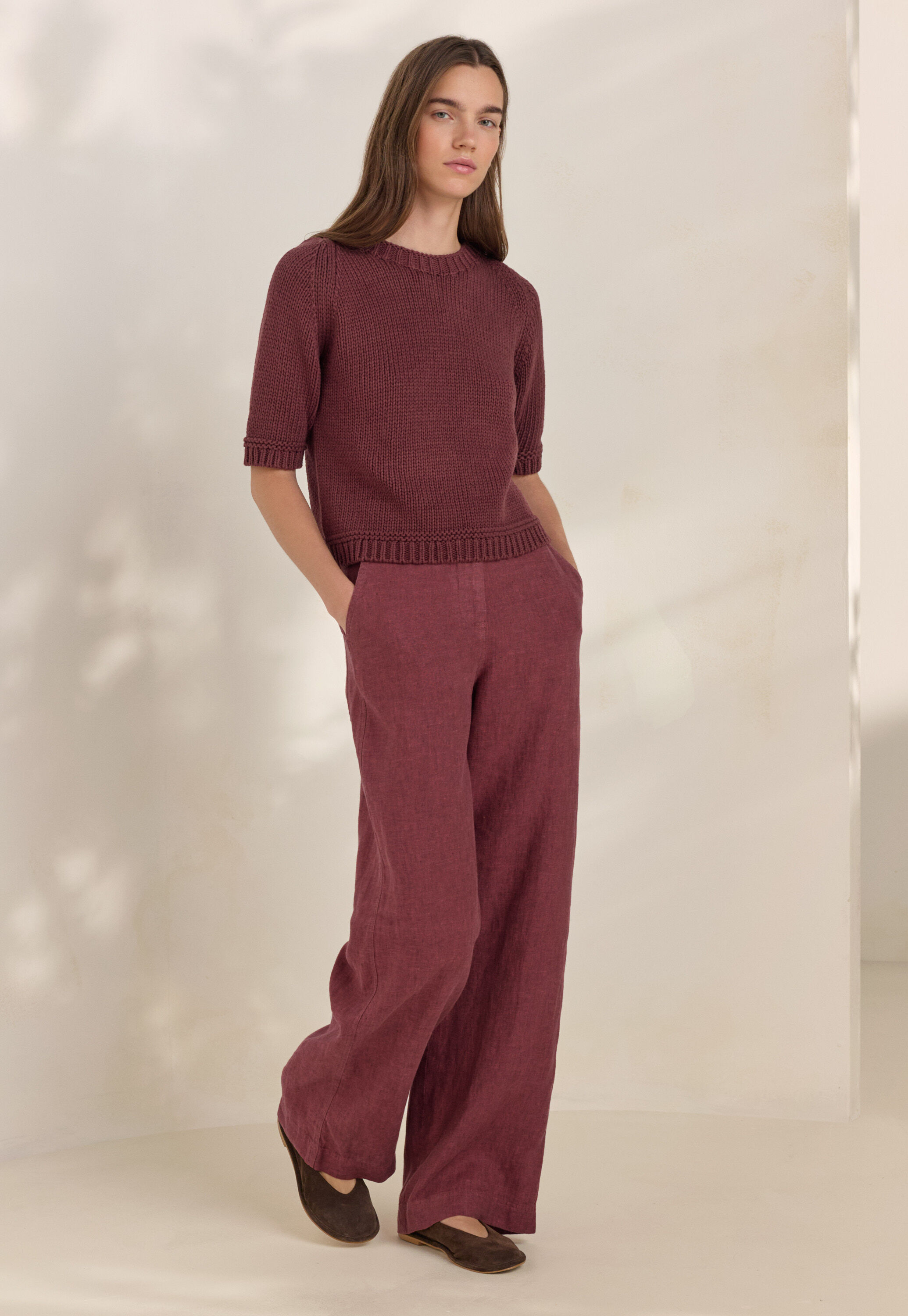 Short-sleeve sweater