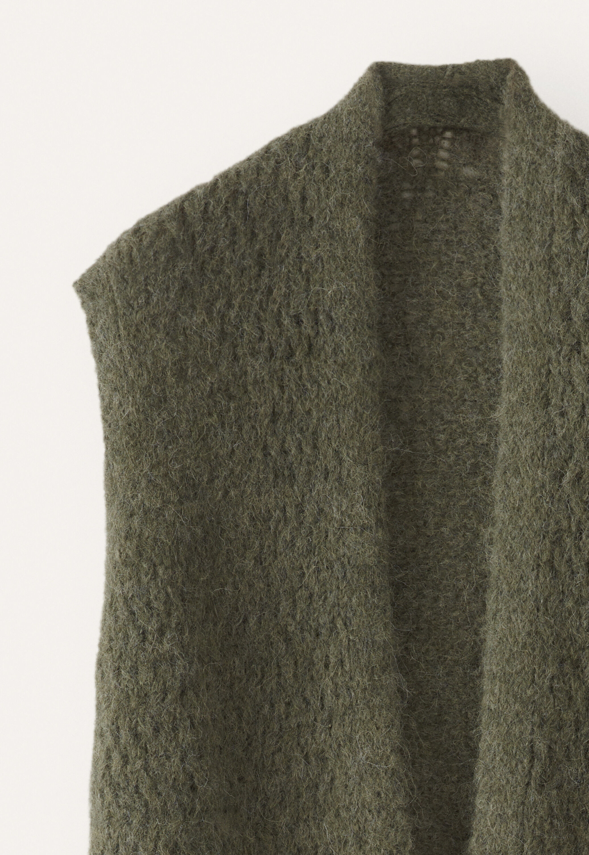 Long open-stitch waistcoat