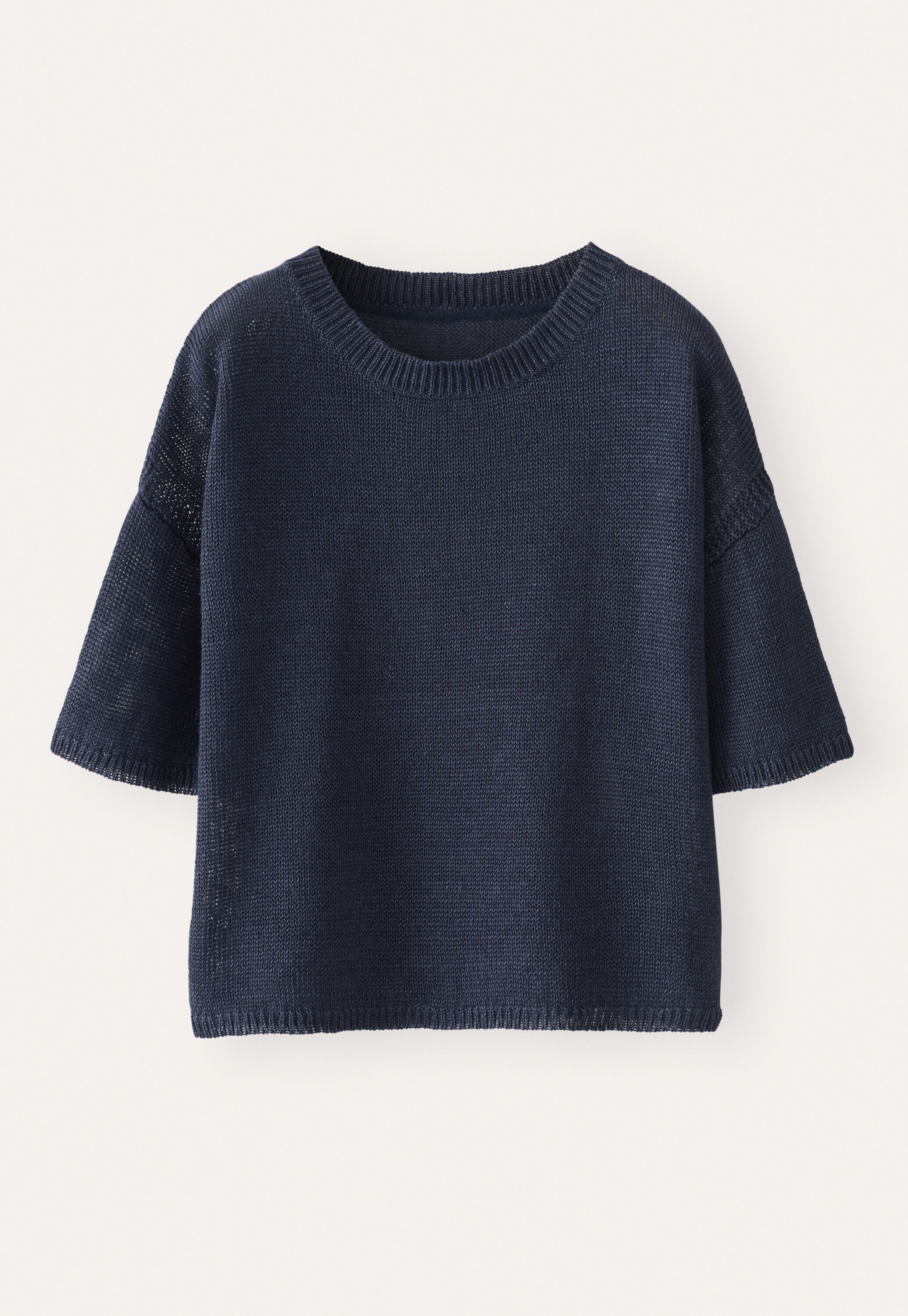 Short-sleeve sweater