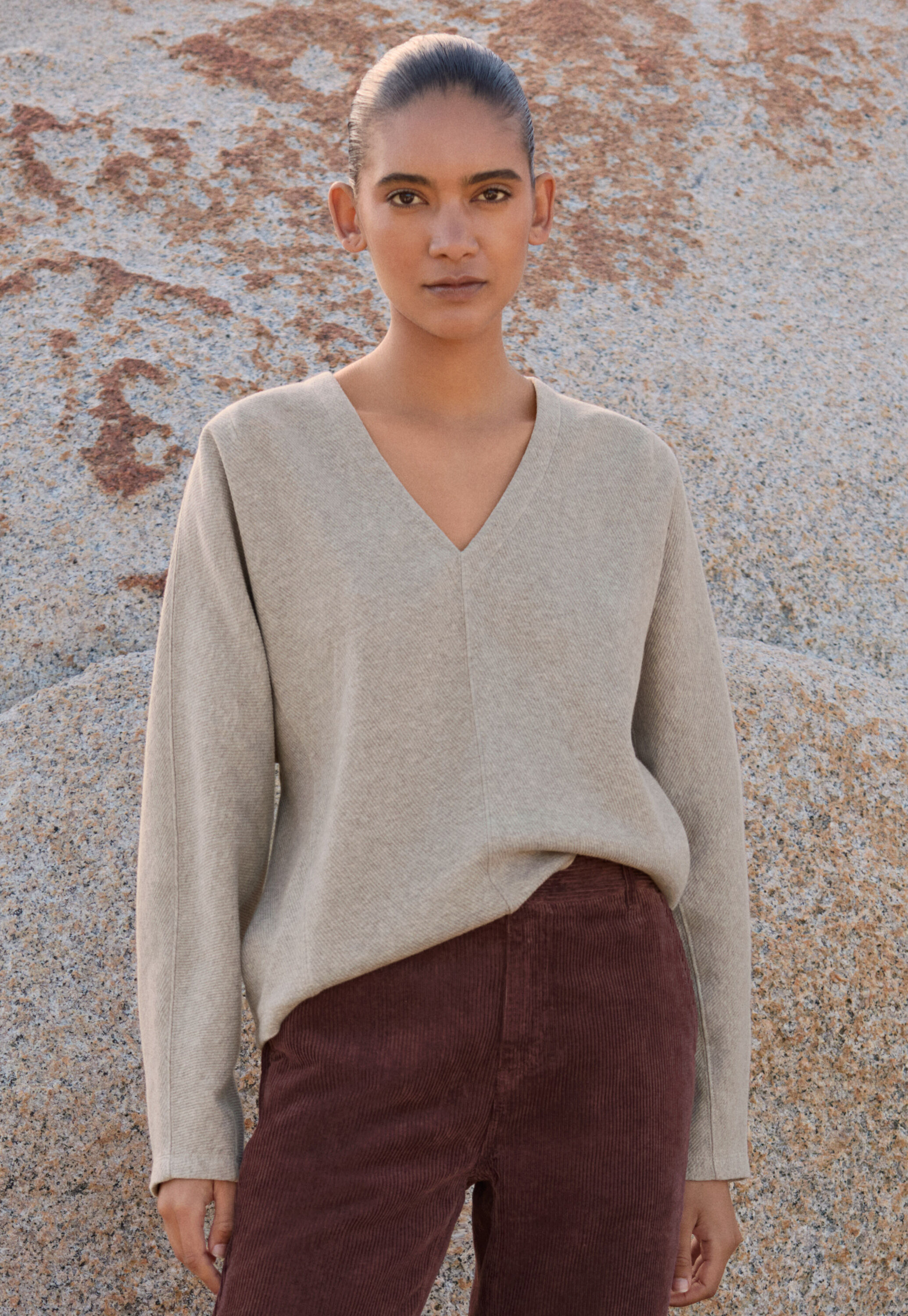 Funnel-neck top