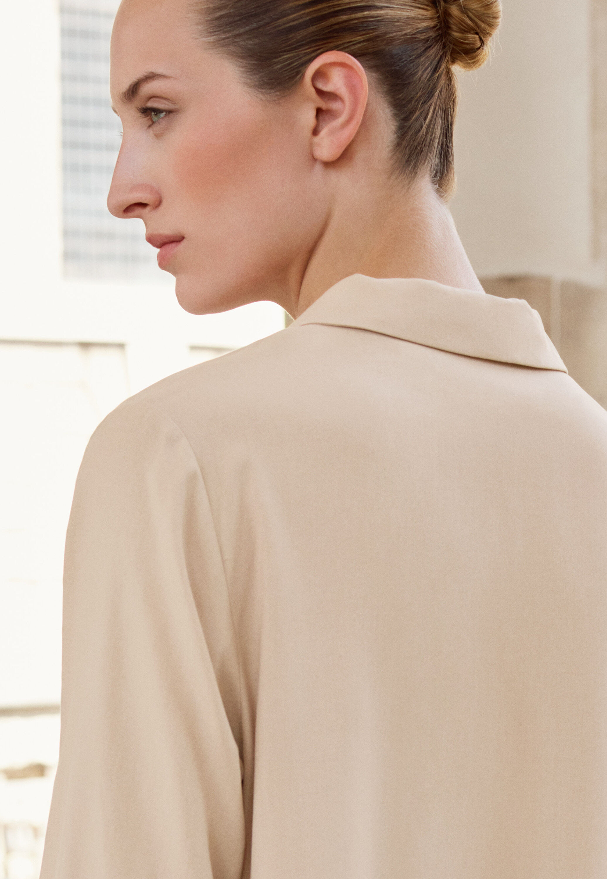 revere-style collar shirt