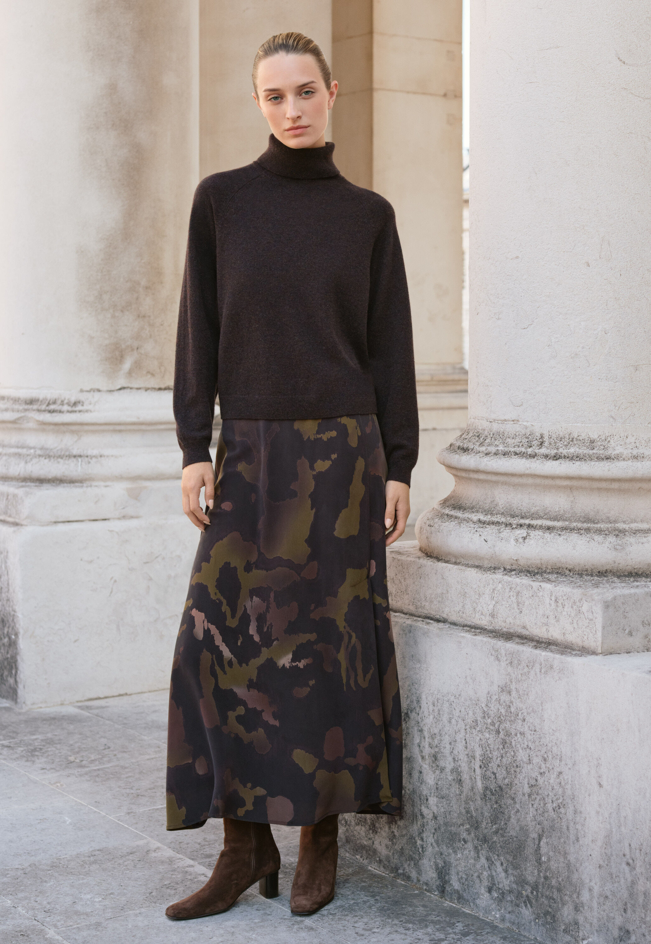 Printed skirt with side-split