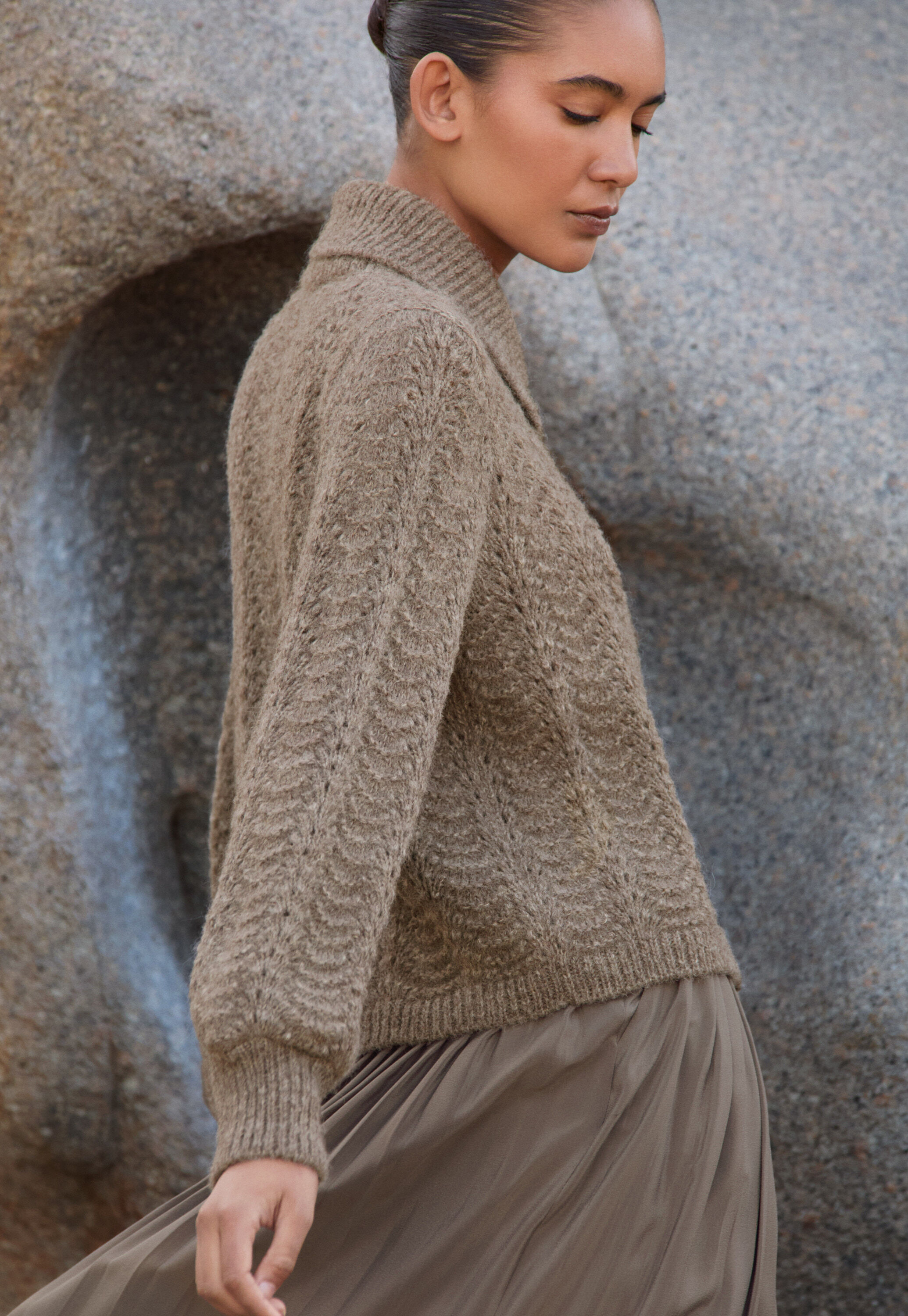 Edge-to-edge cardigan