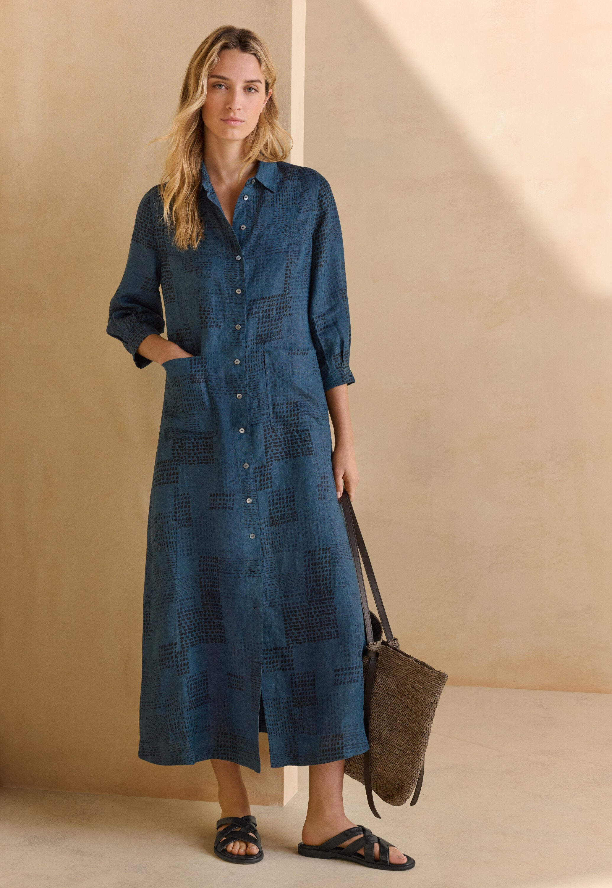 Printed shirt-dress