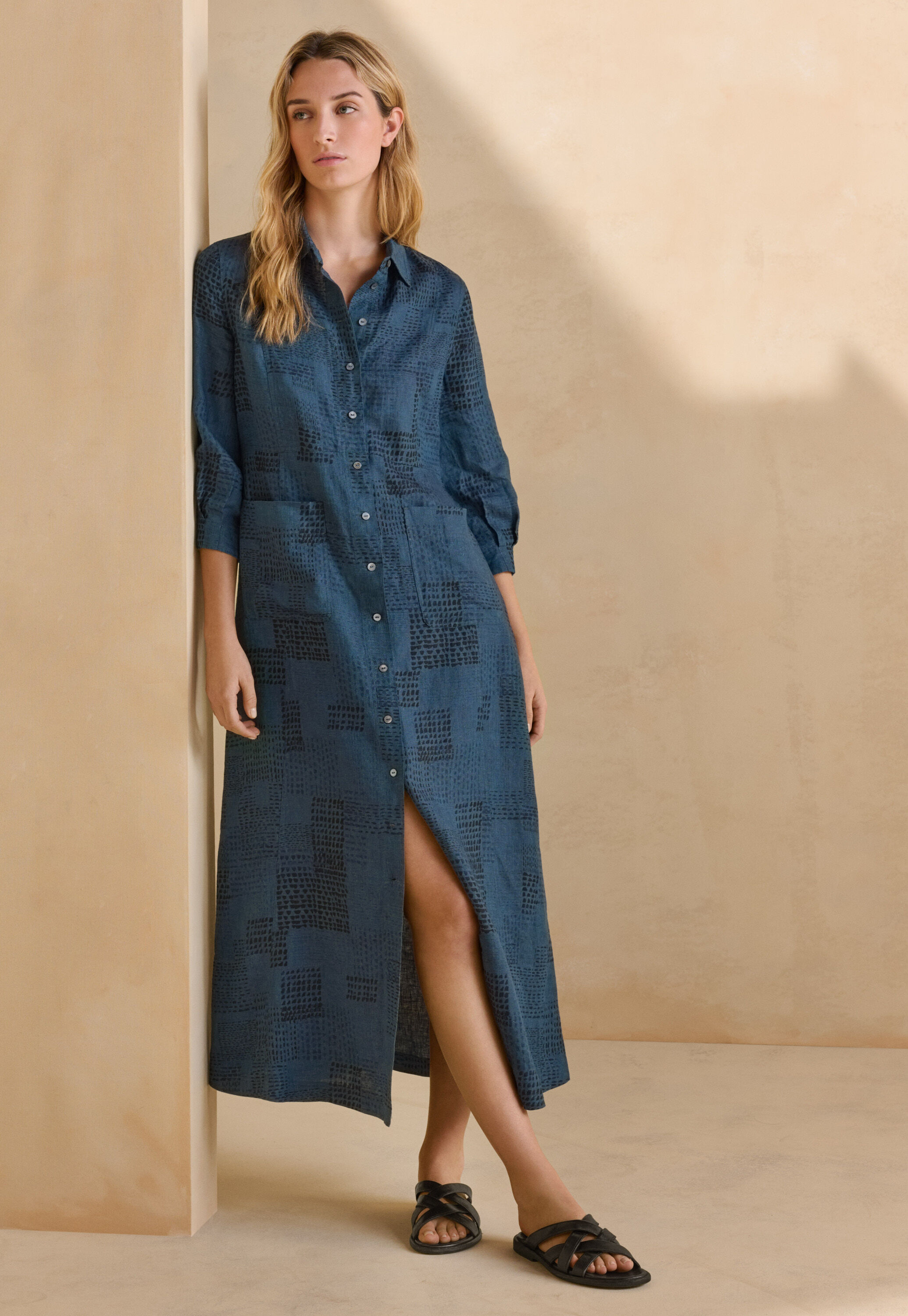Printed shirt-dress
