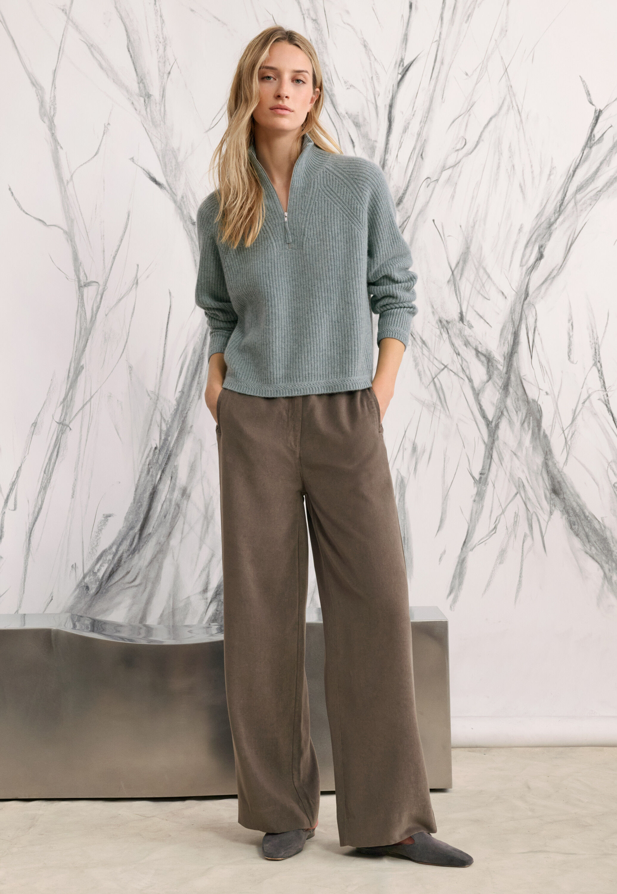 wide-leg trousers