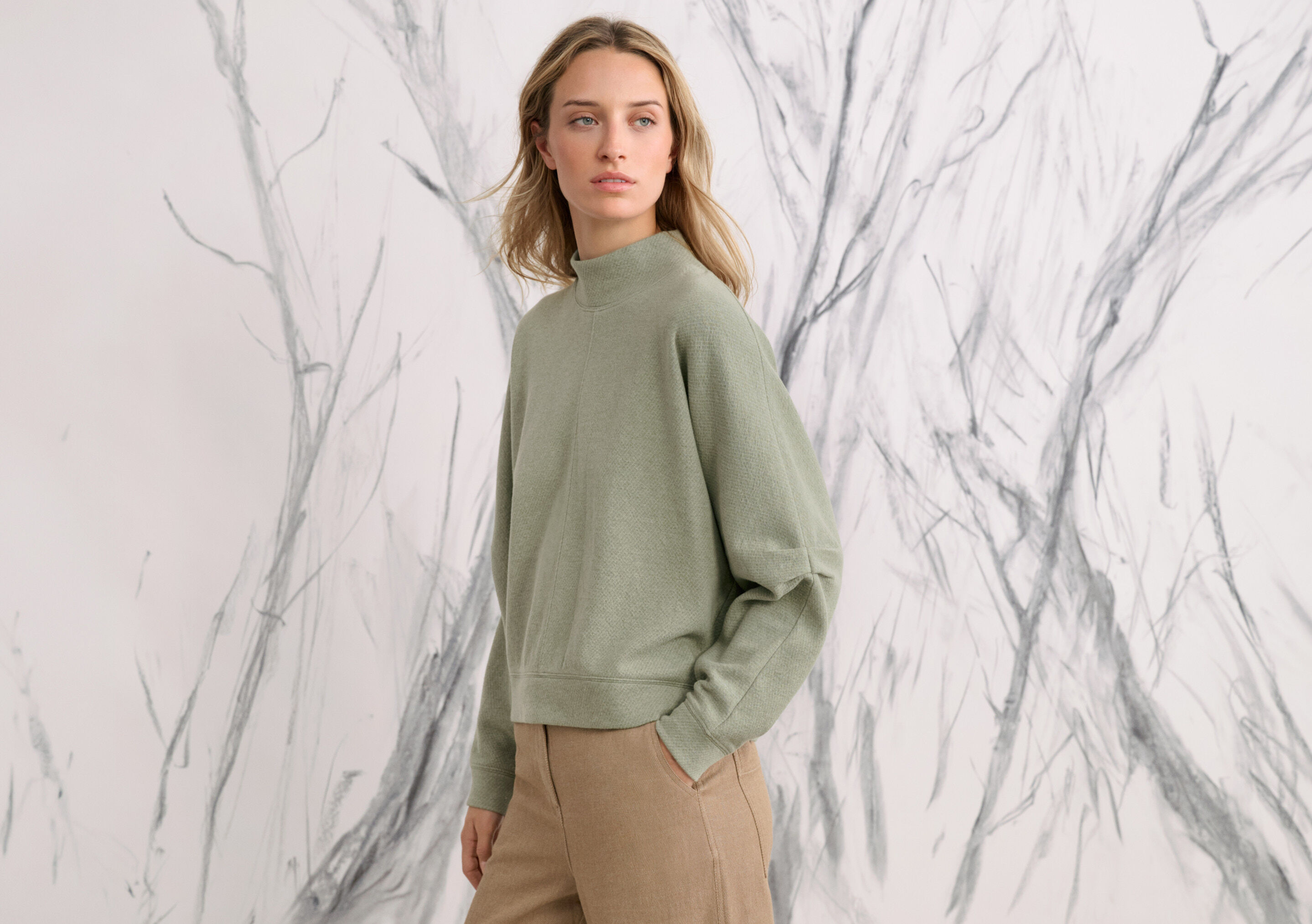 Tuck sleeve sweatshirt