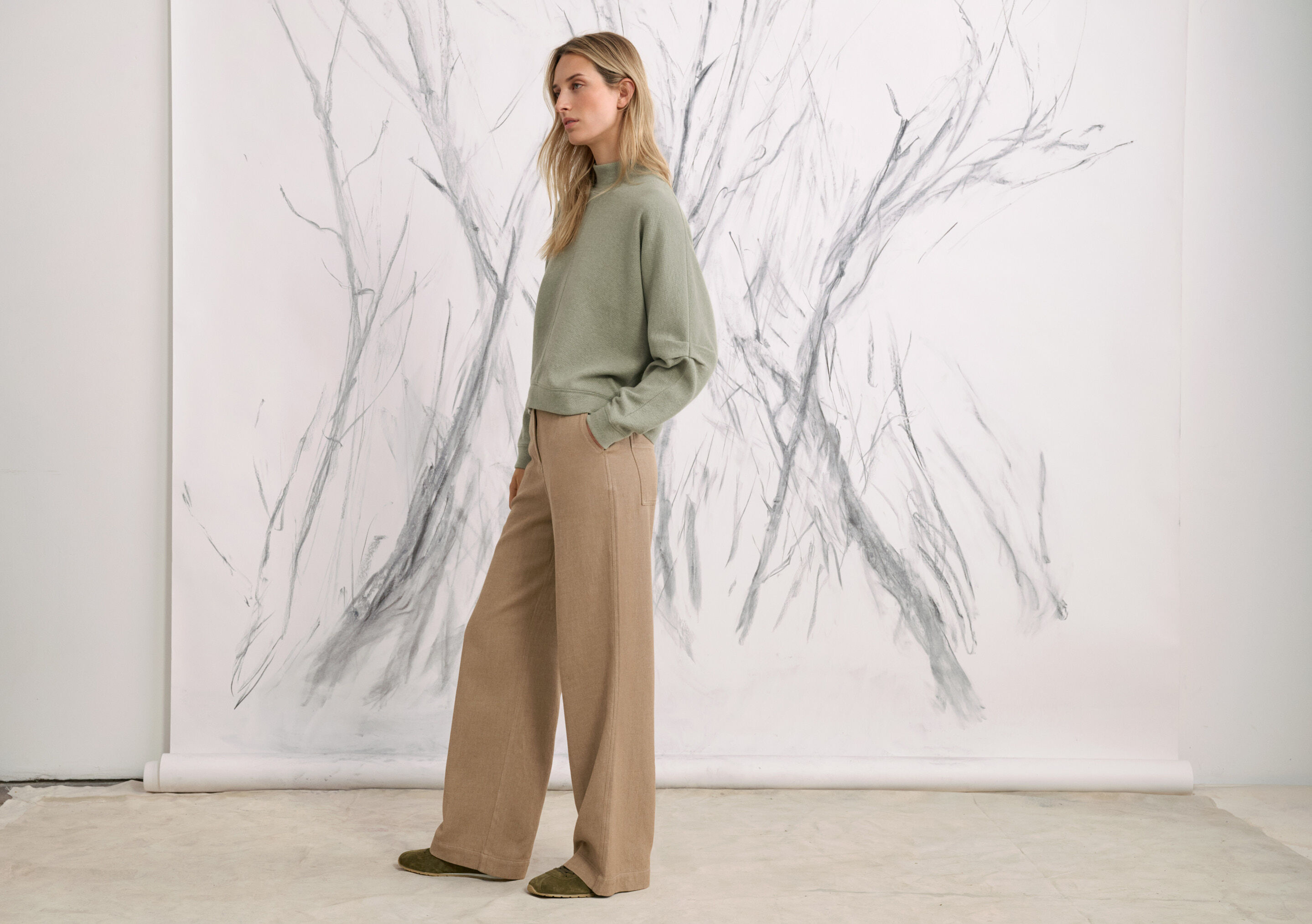Edge-to-edge cardigan
