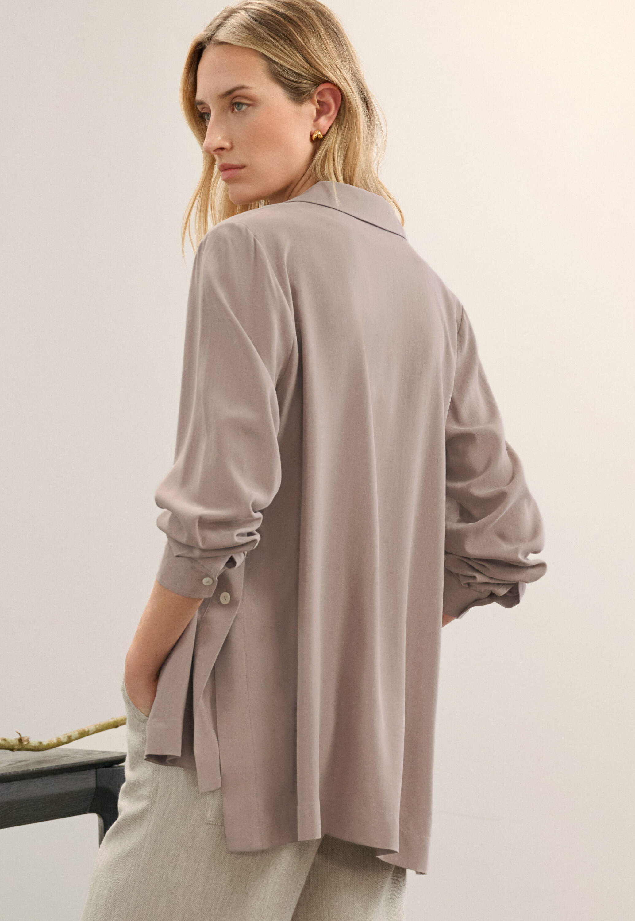 revere-style collar shirt