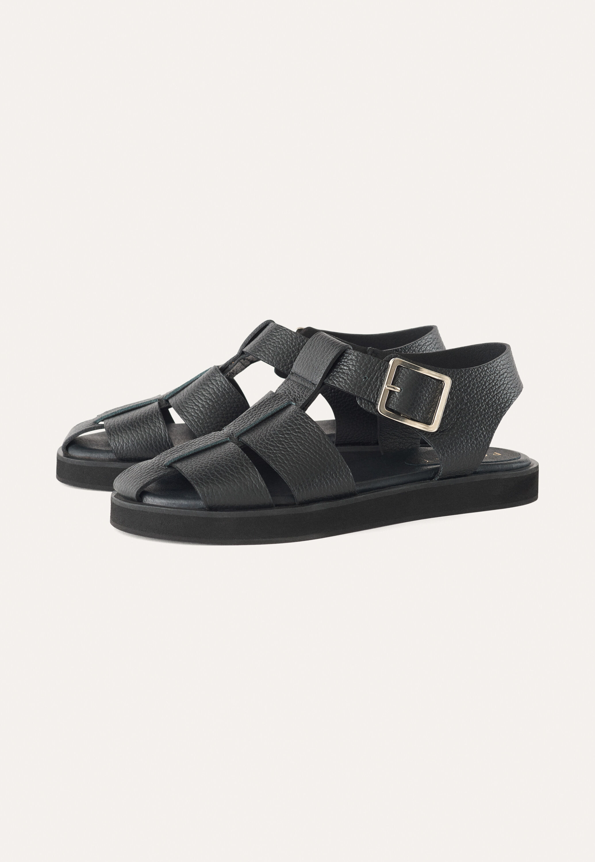 Cage sandals