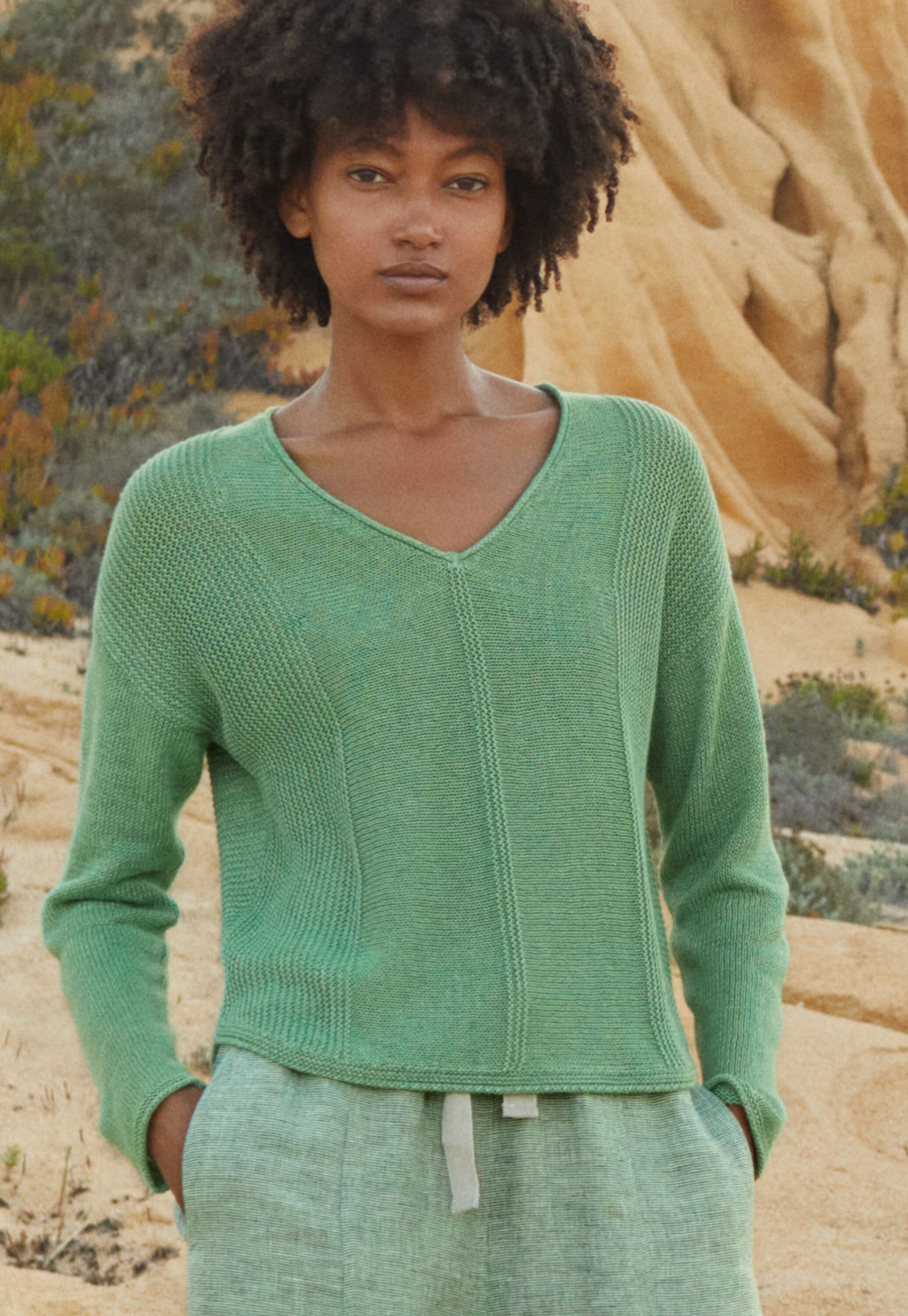 V-neck ribbed panel sweater