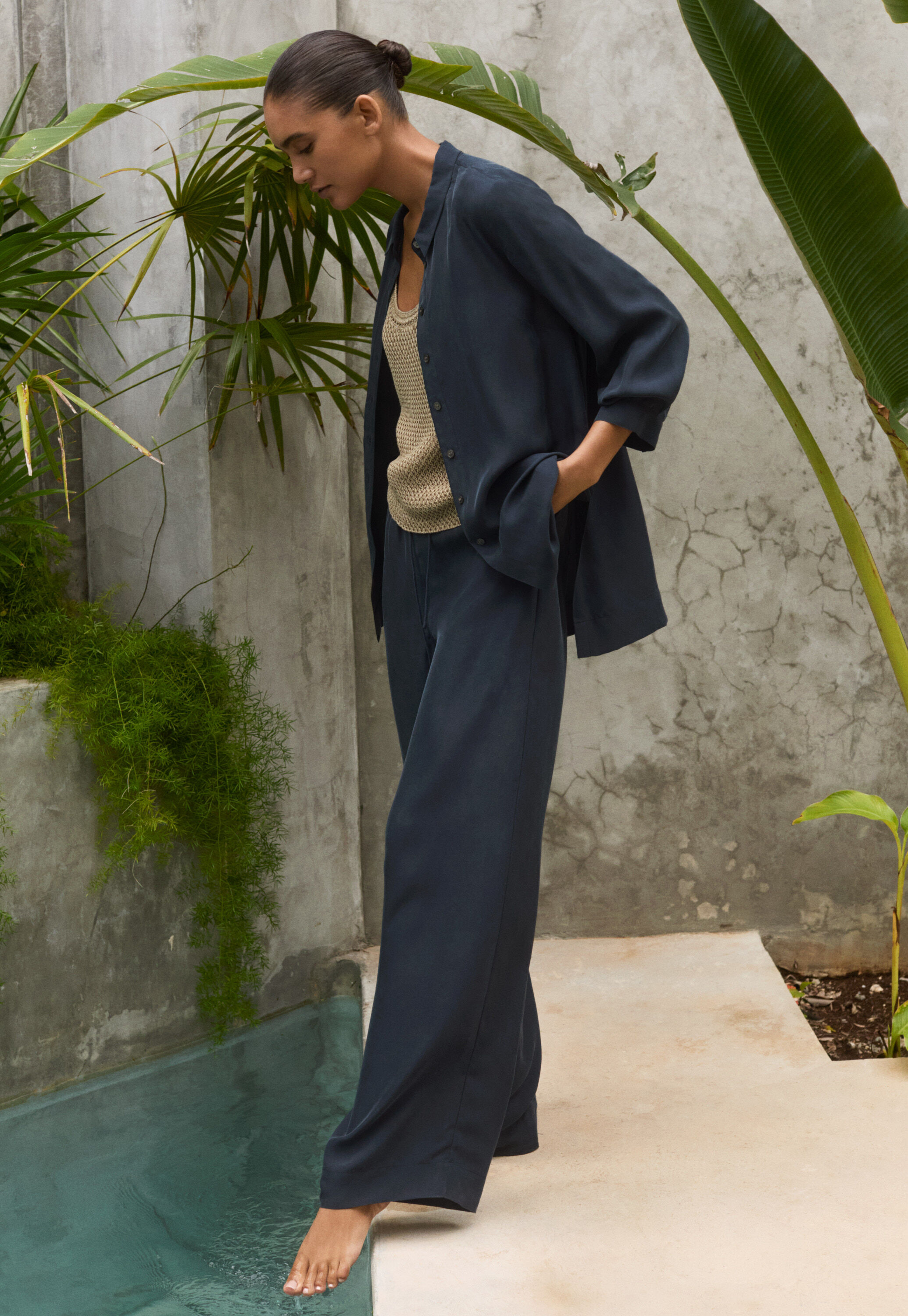 Deep side-split shirt