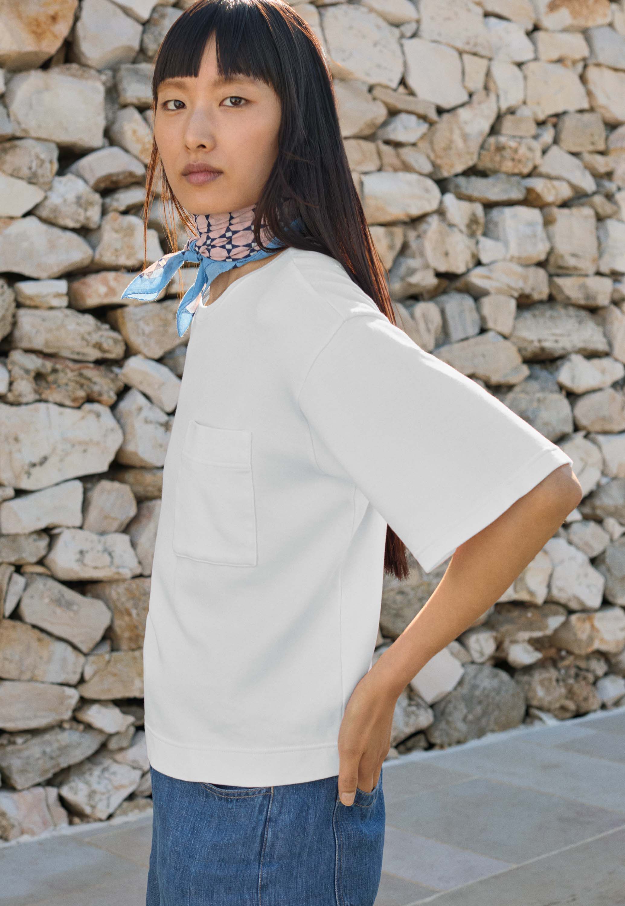 Pocket-detail T-shirt