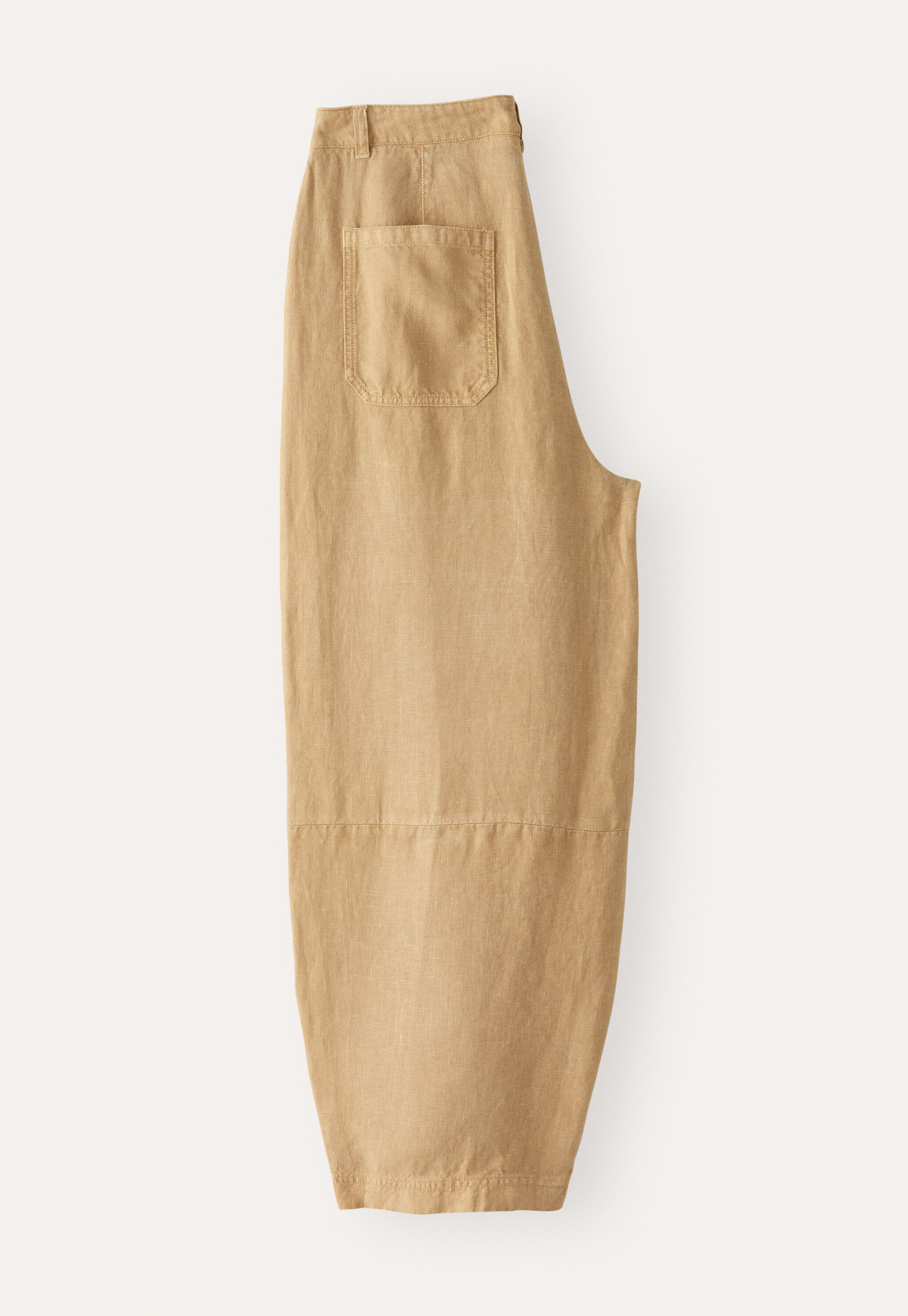 Barrel-leg trousers