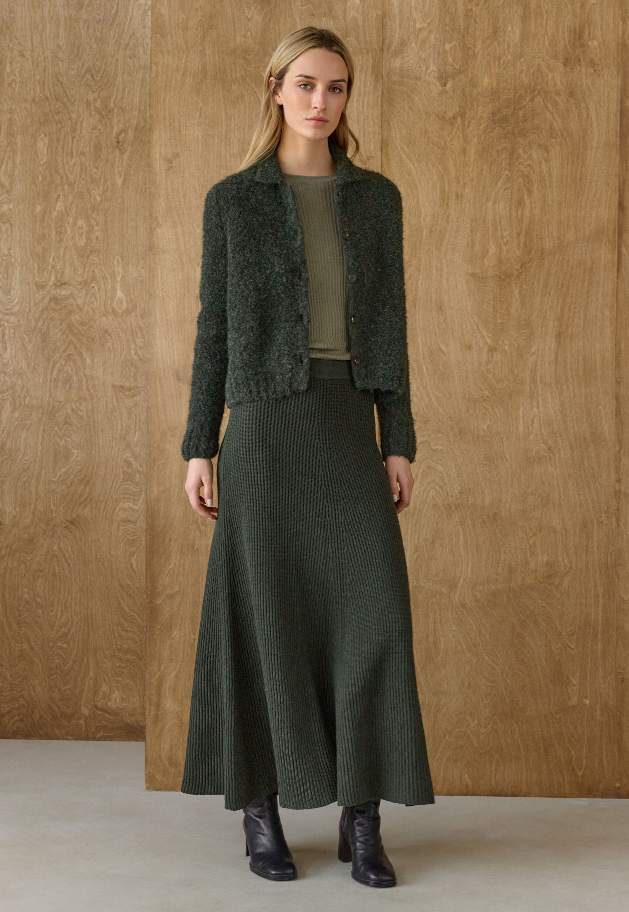 Knitted skirt