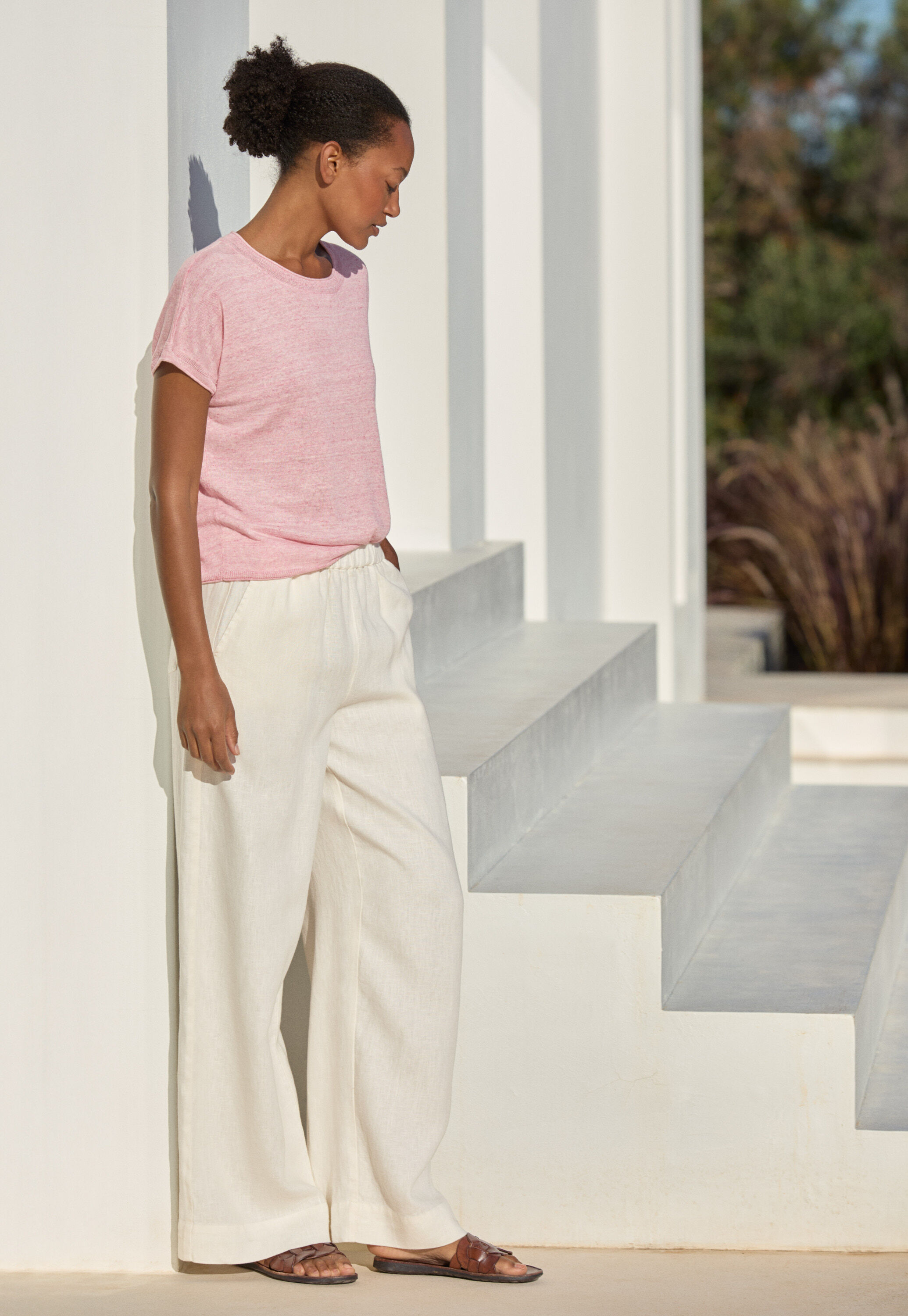 Short-sleeve sweater