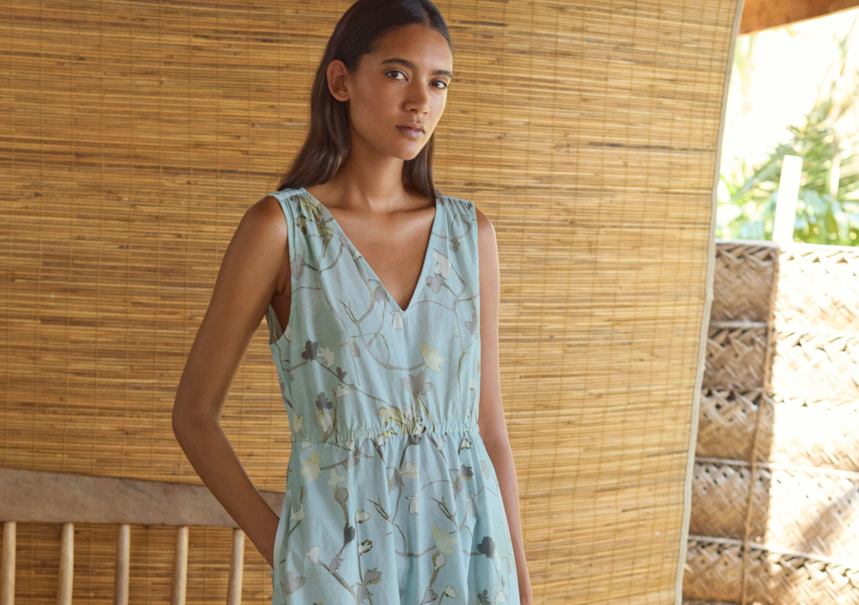 Printed v-neck dress