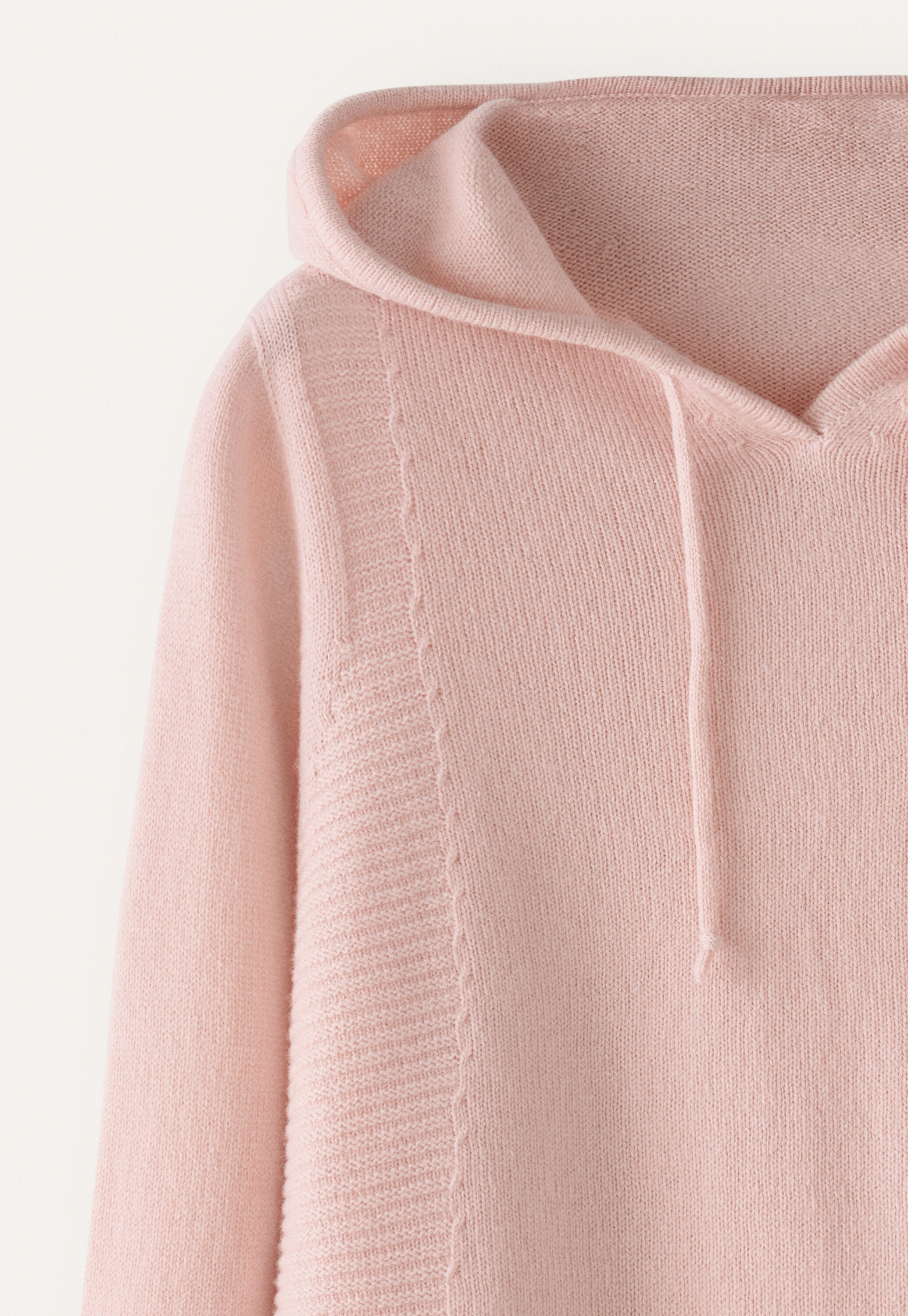 Knitted hoodie