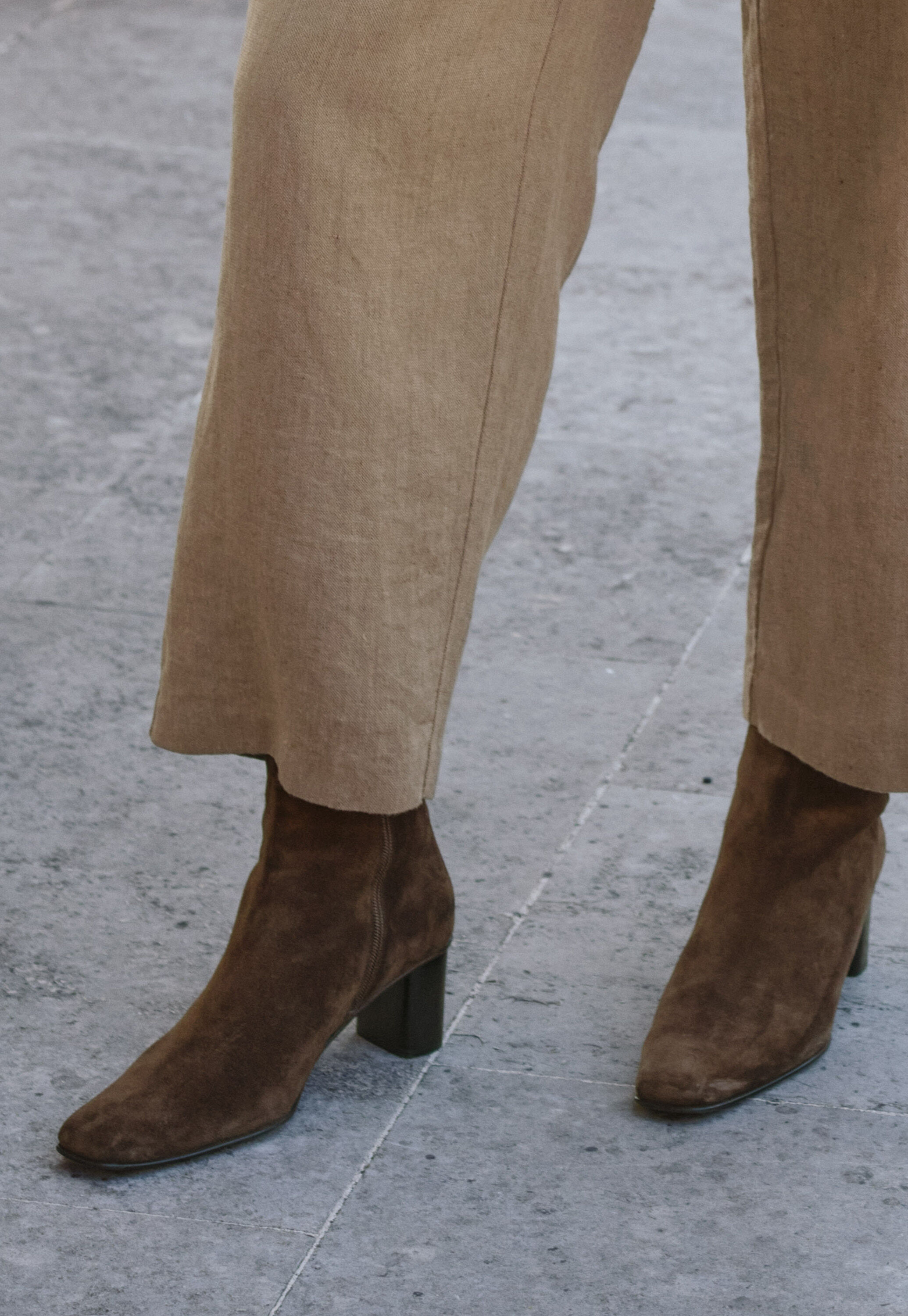 Heeled boots