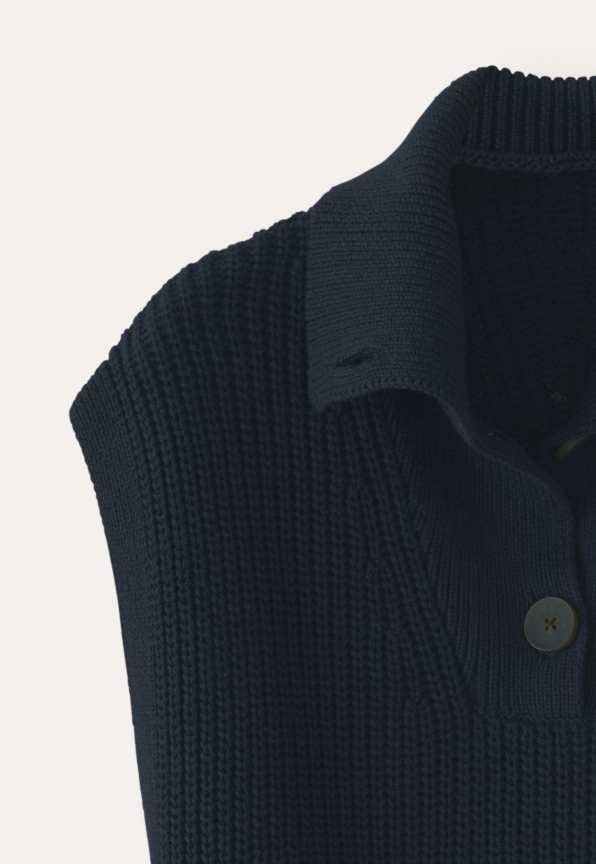 Sleeveless sweater