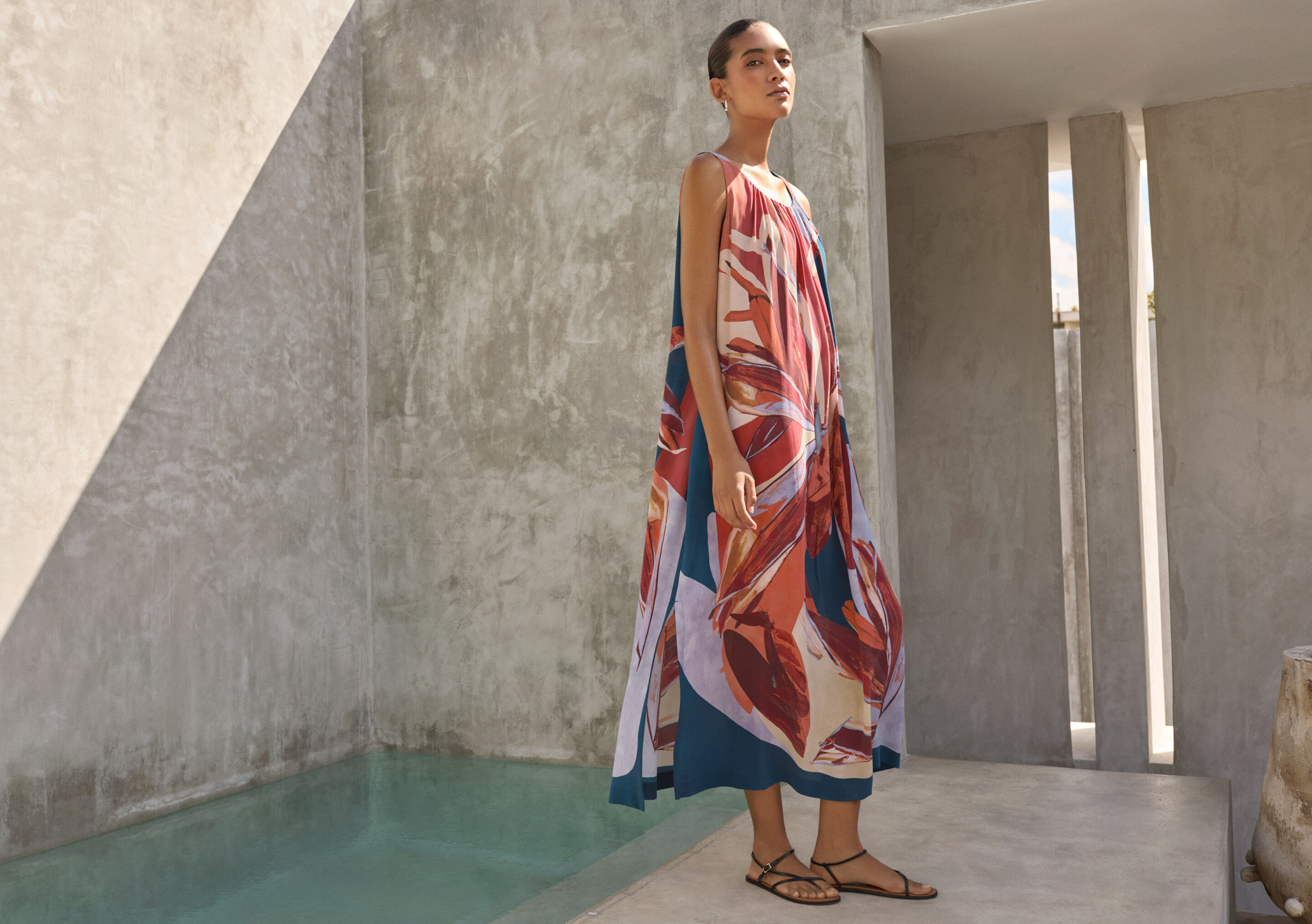 Printed sleeveless dress