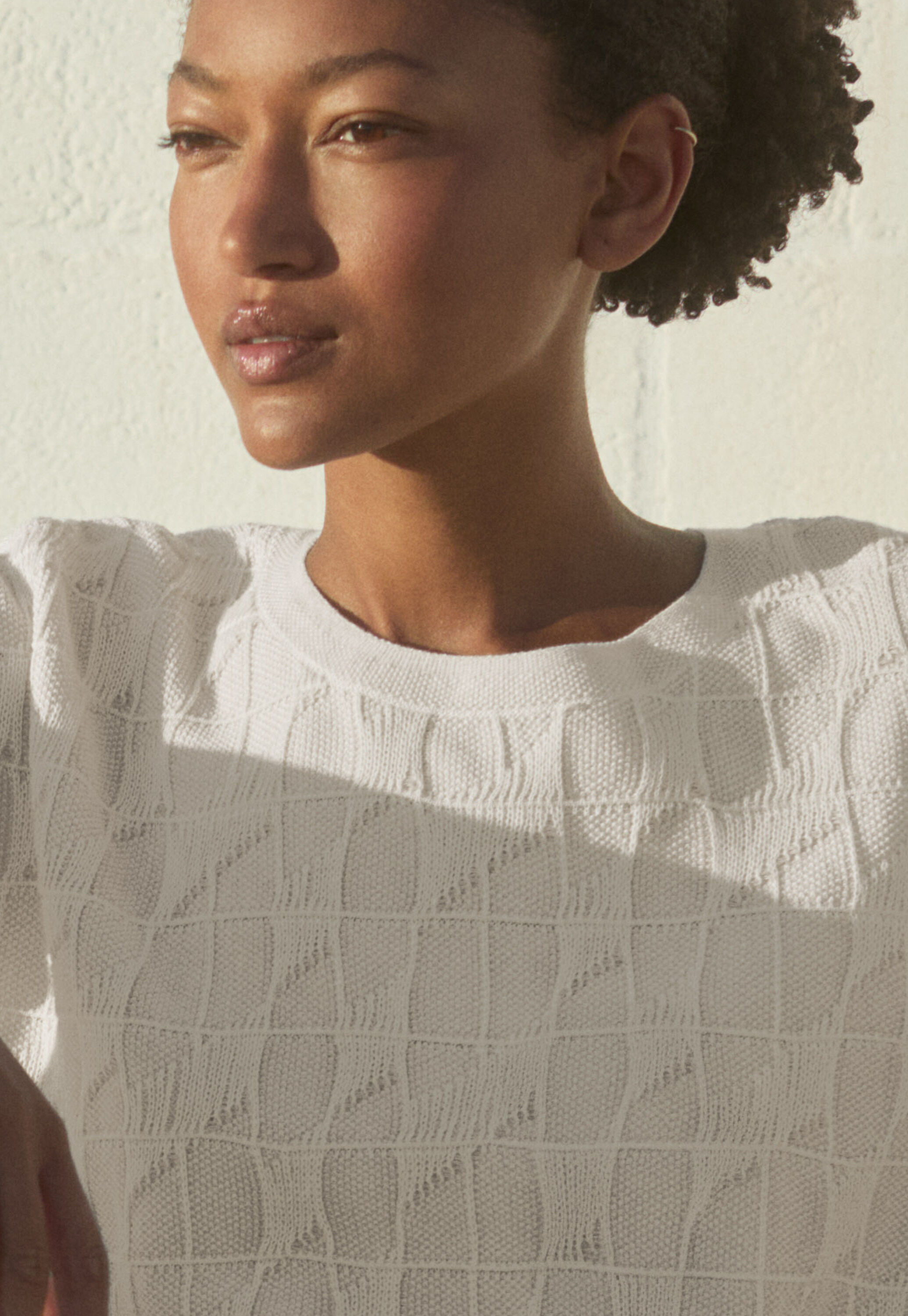 Patterned sweater