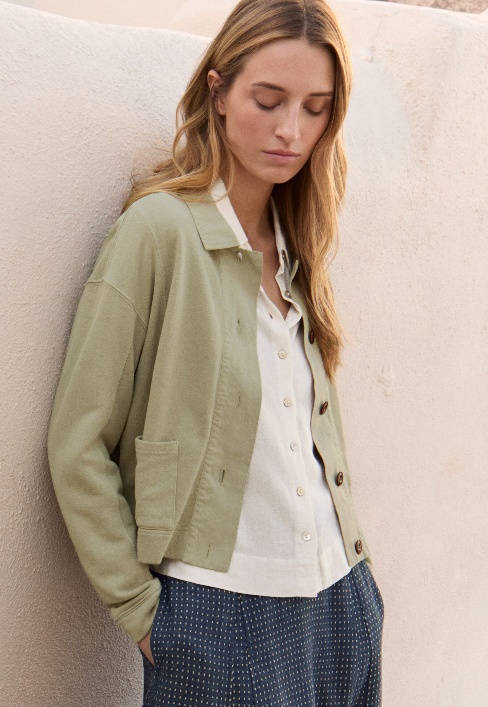 Short jersey jacket