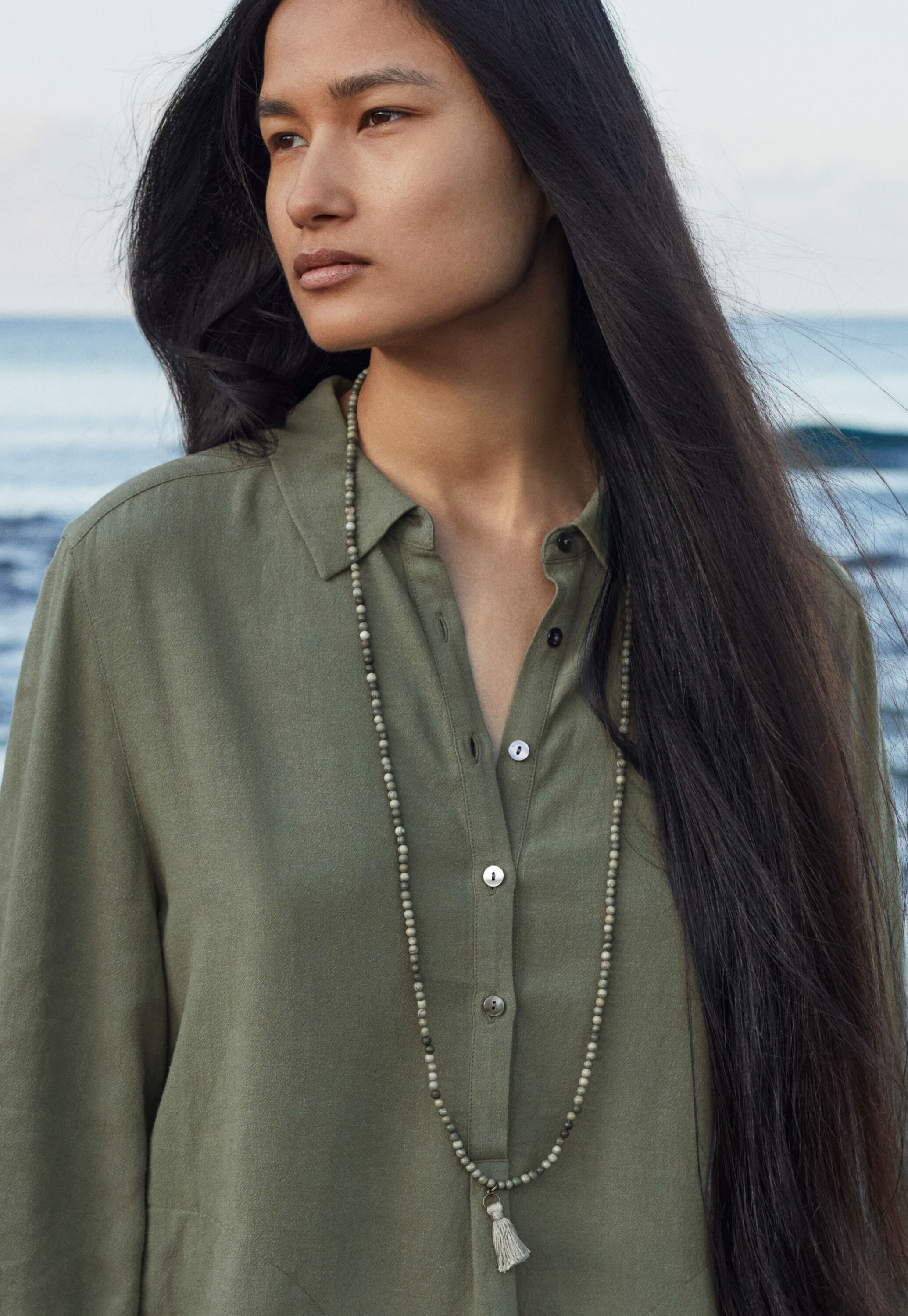 Bead necklace