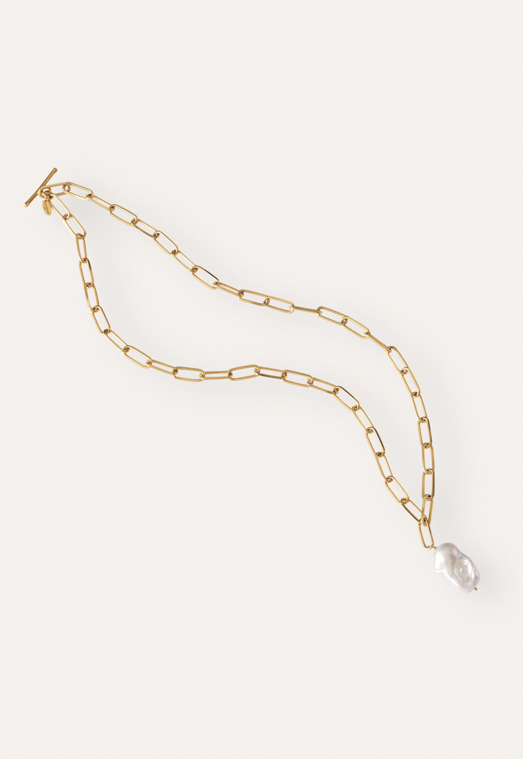 Pendant necklace