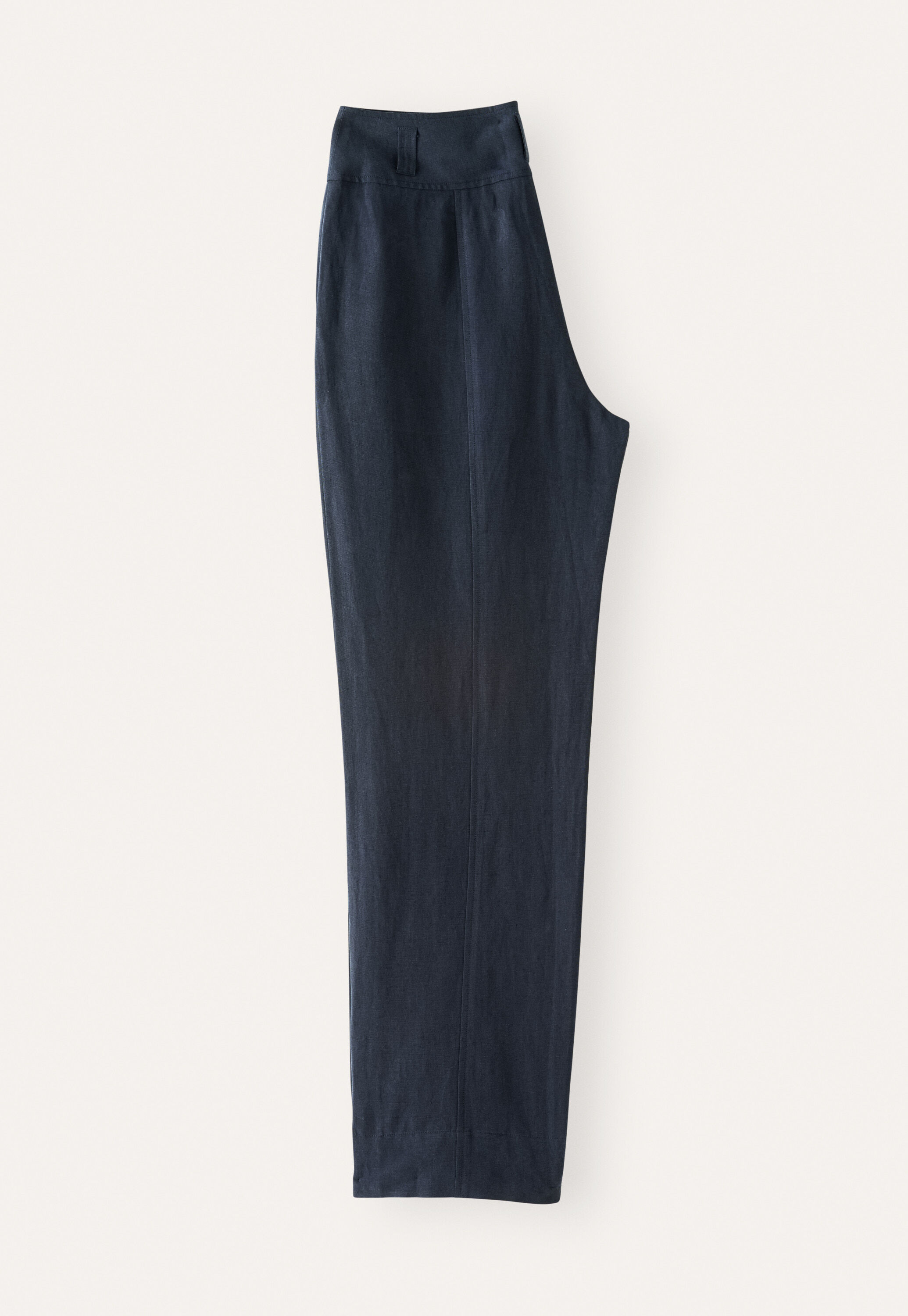 Straight-leg trousers