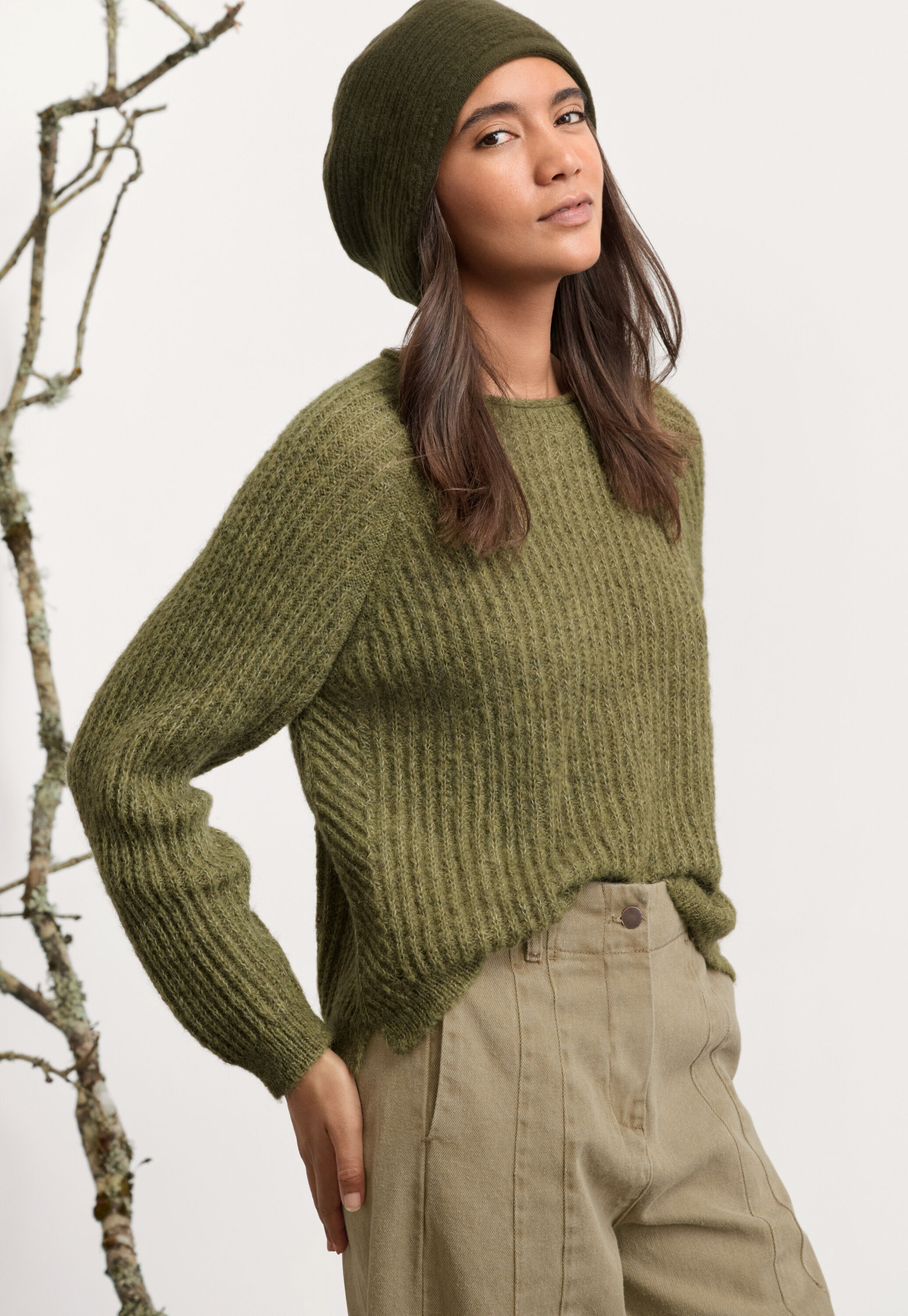 Knitted beret, Khaki, large
