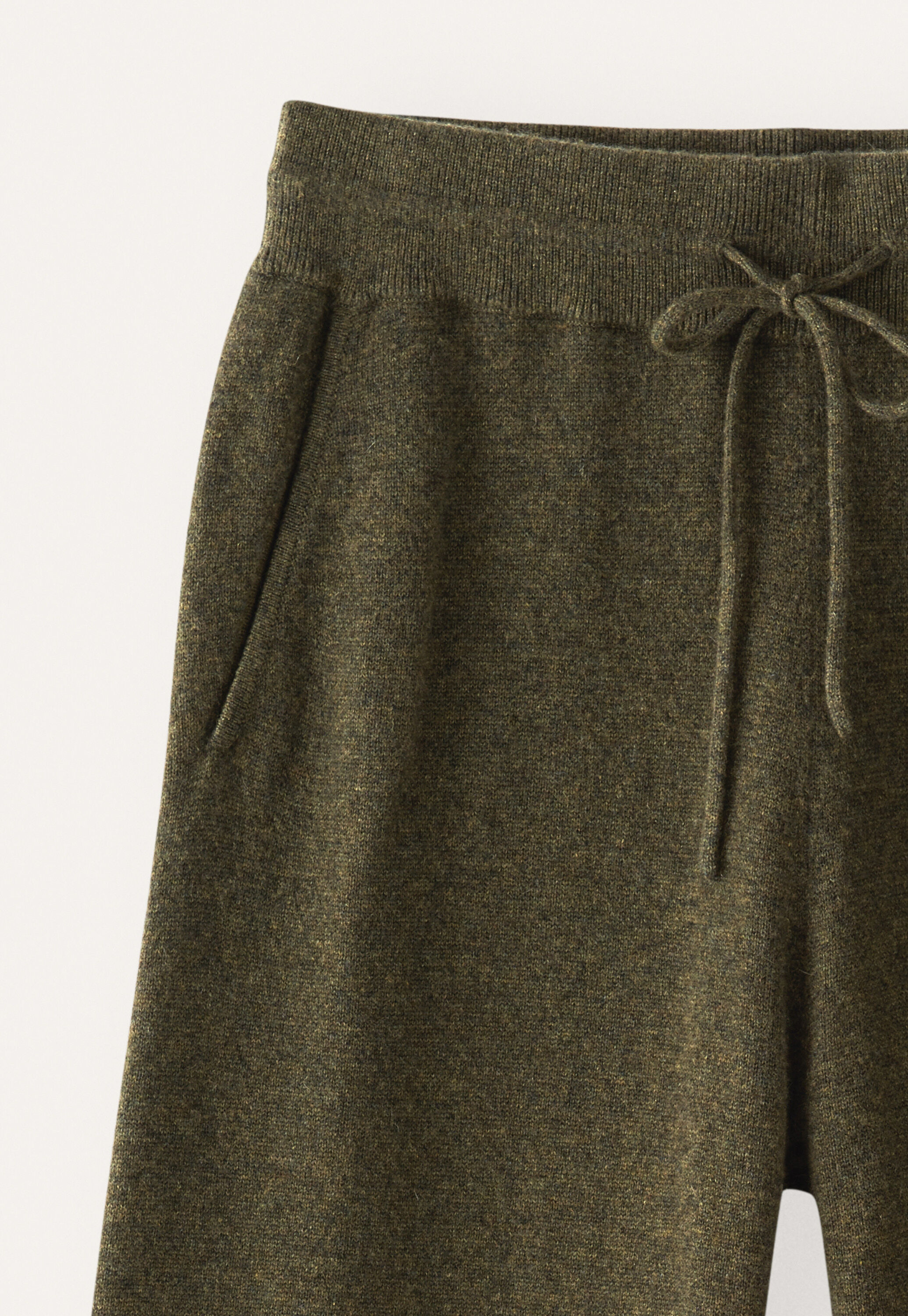 Knitted trousers