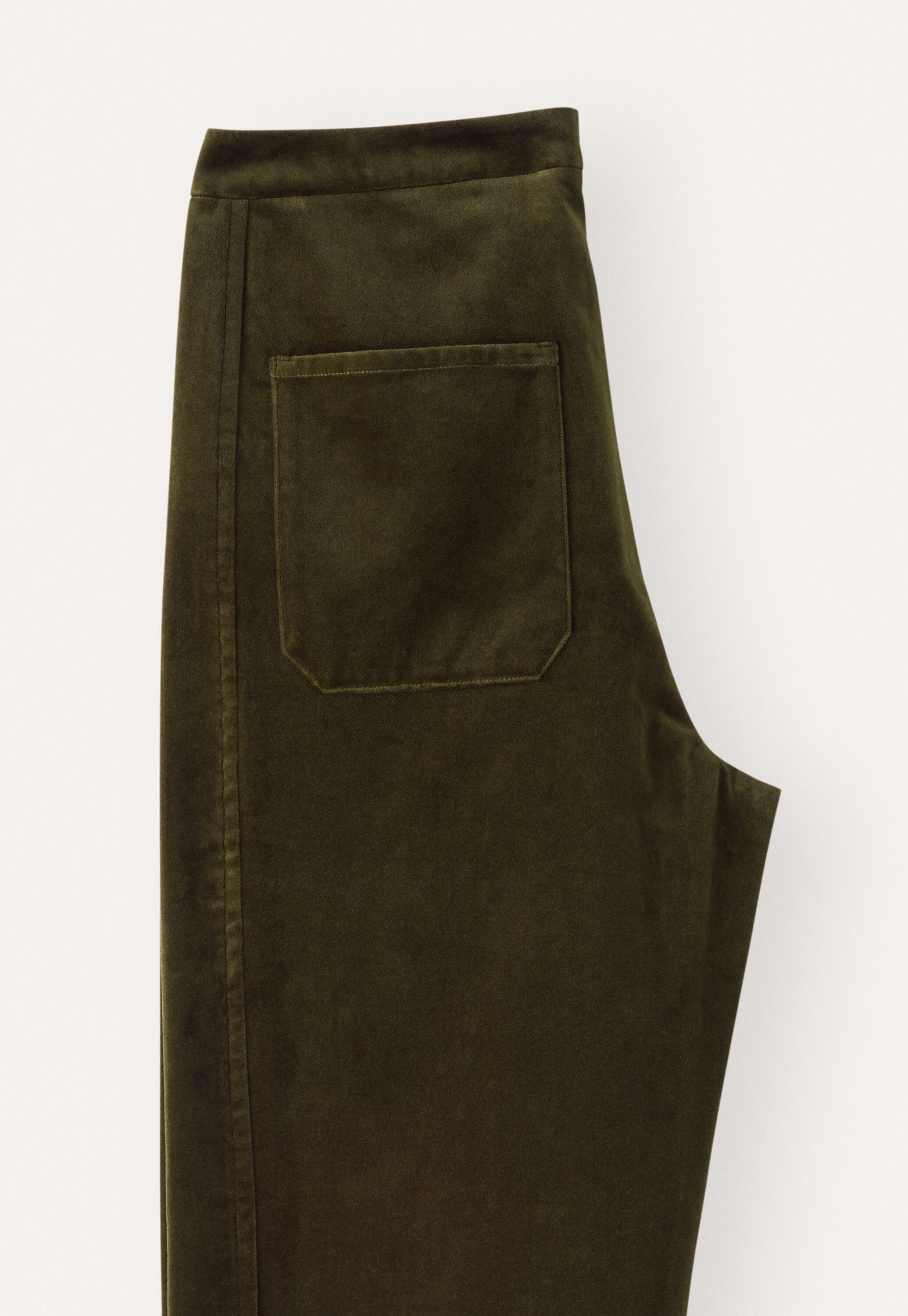 Straight-leg trousers