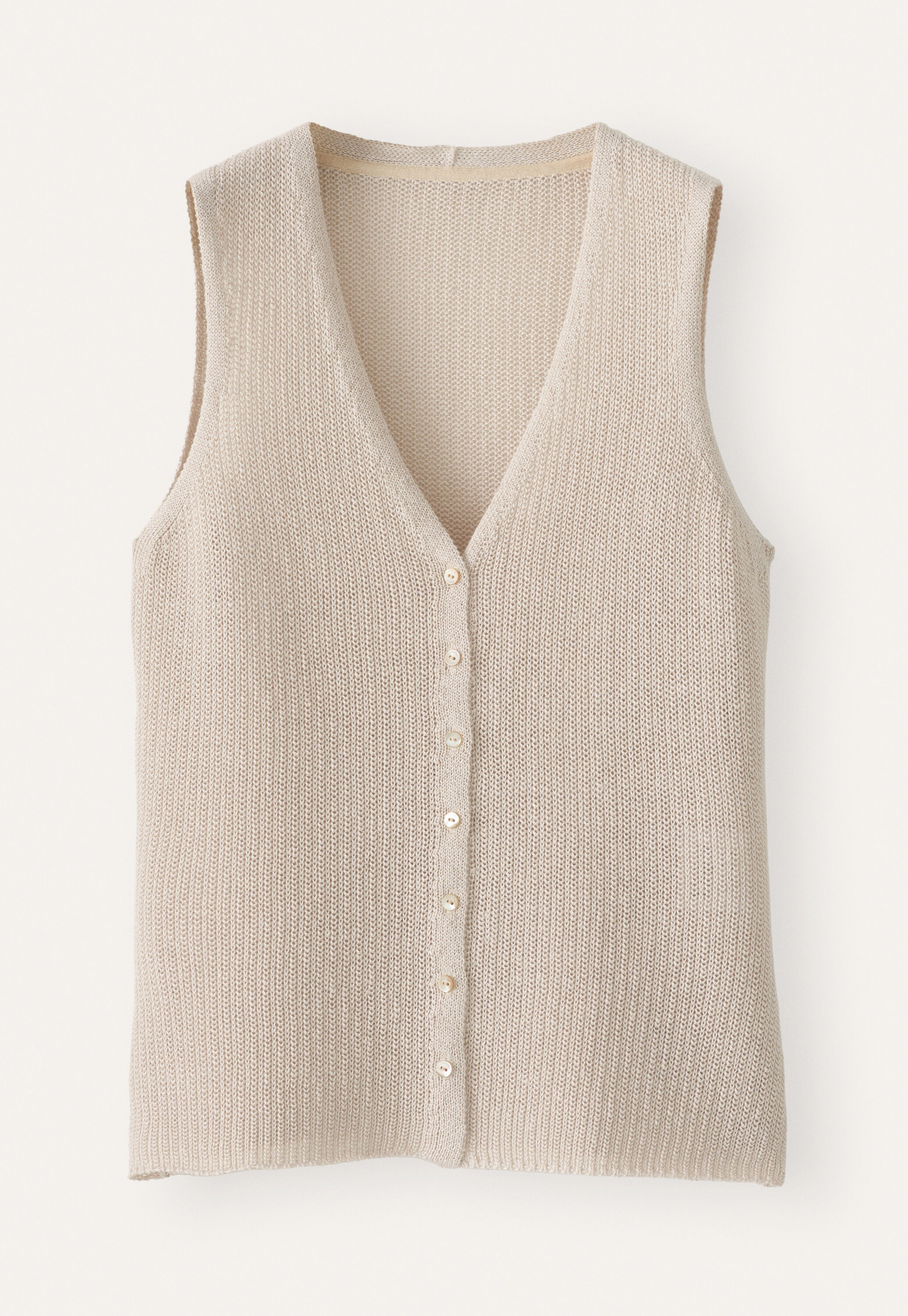 Sleeveless knitted top