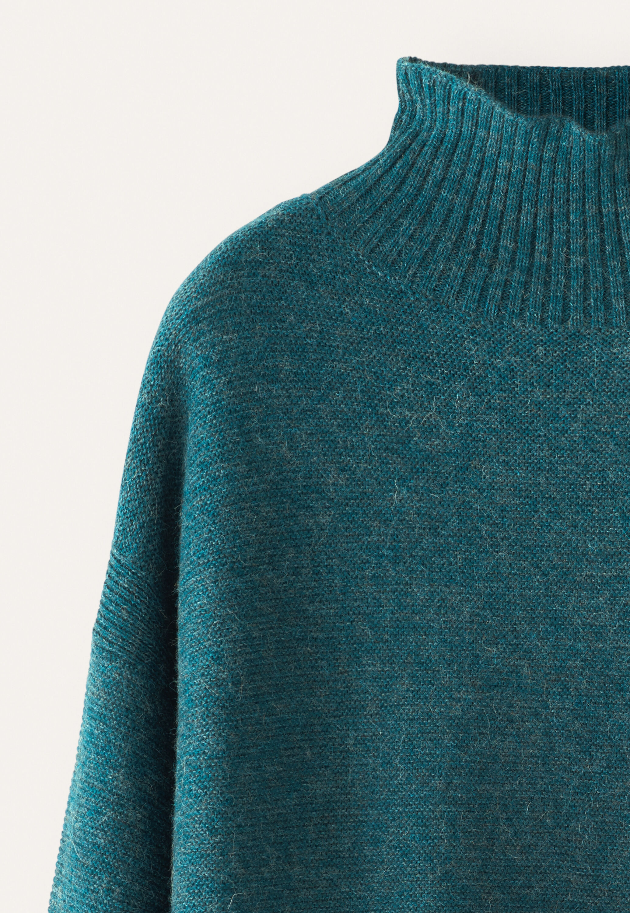 Reverse-stitch sweater