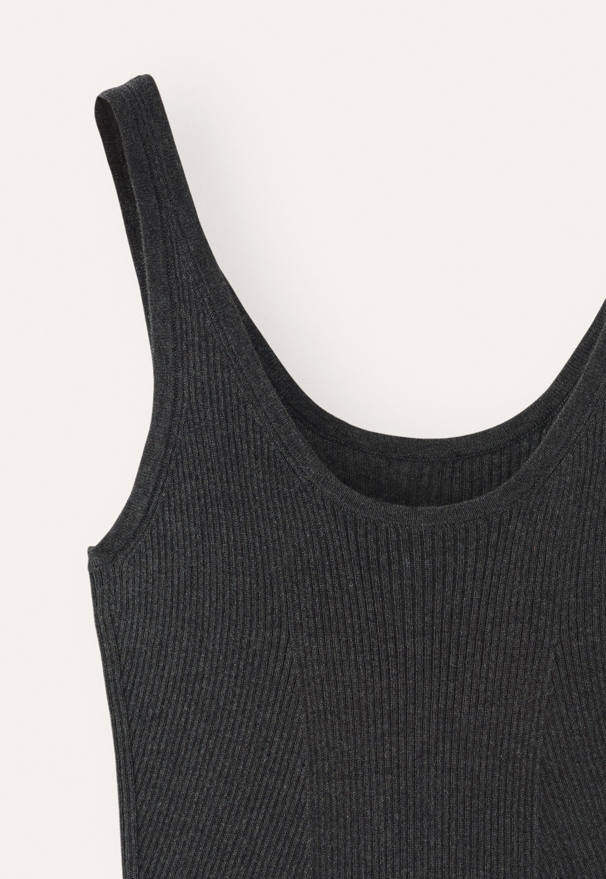 Knitted vest